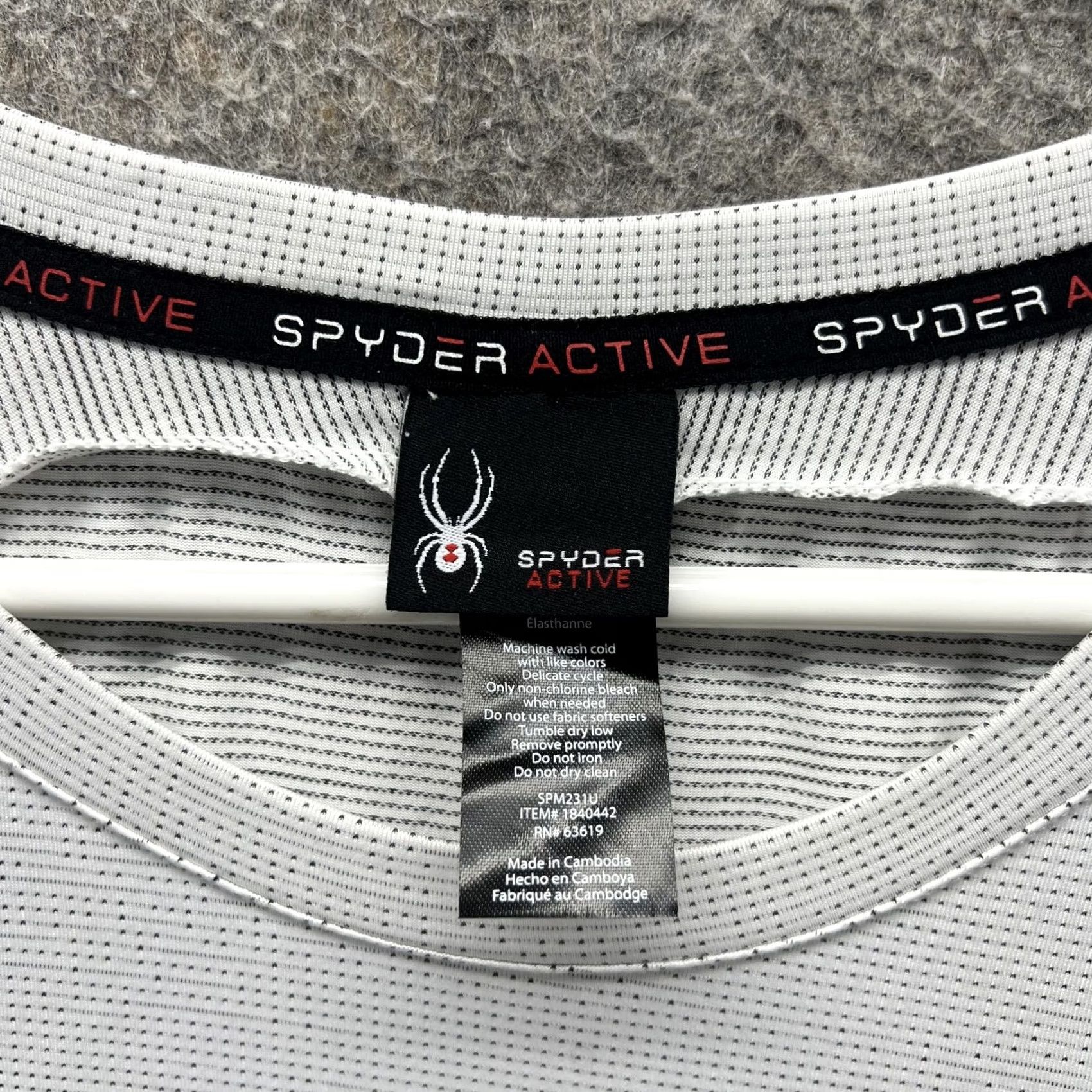 Spyder Spyder Shirt Mens 2XL Lightweight Athletic Performance Tee Grey Baseball Sport Workout Crew Neck Short Sleeve Geometric Spider Logo Size US XXL / EU 58 / 5 - 7 Thumbnail