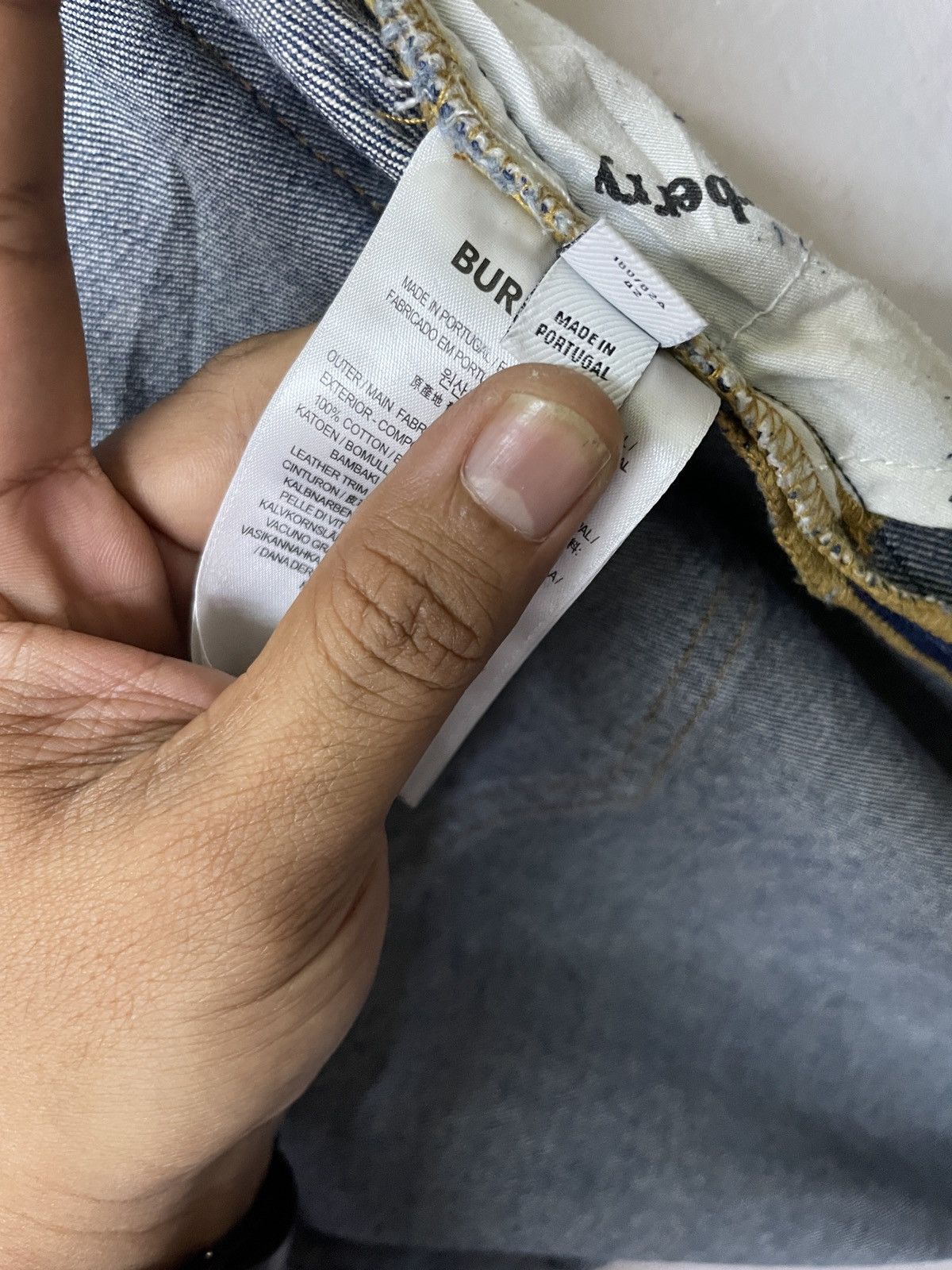 Burberry × Vintage MEN JEANS BURBERRY LONDON ENGLAND Size US 35 - 8 Thumbnail