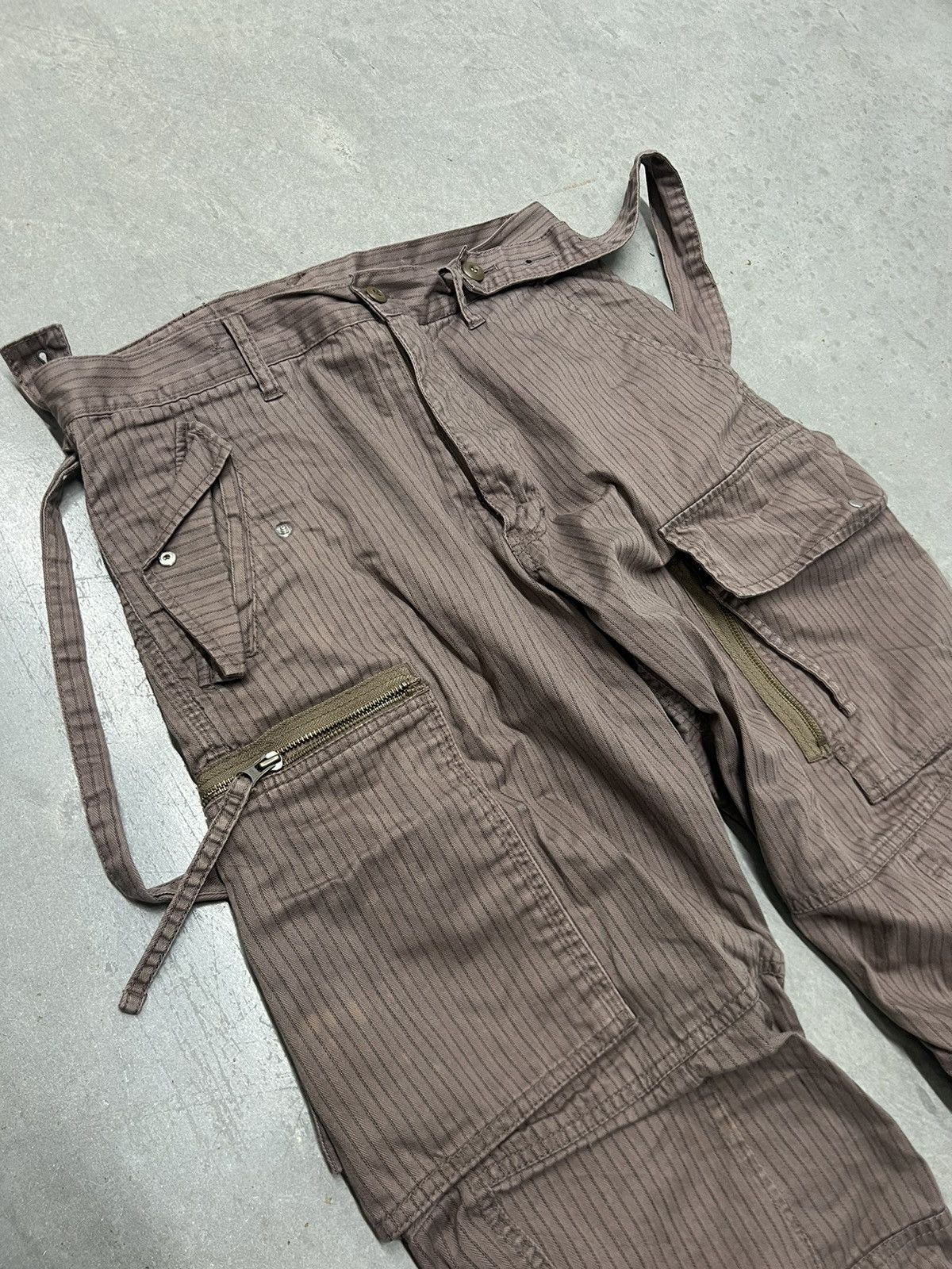 Japanese Brand × PPFM Pinstriped Baggy Brown Cargo Bondage Pants Jeans Size US 30 / EU 46 - 2 Thumbnail