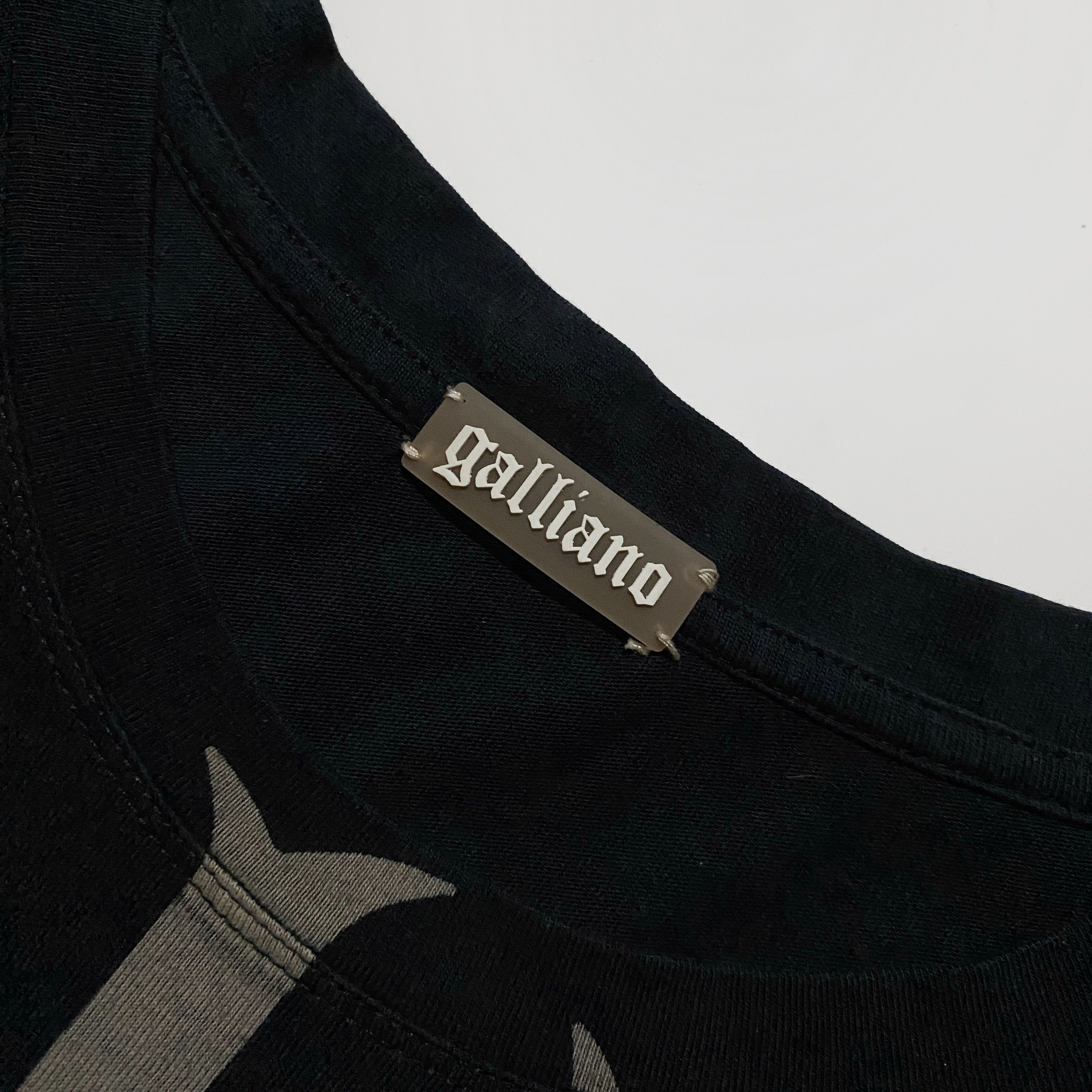 John Galliano GALLIANO MAGAZINE TEE Size US L / EU 52-54 / 3 - 4 Thumbnail