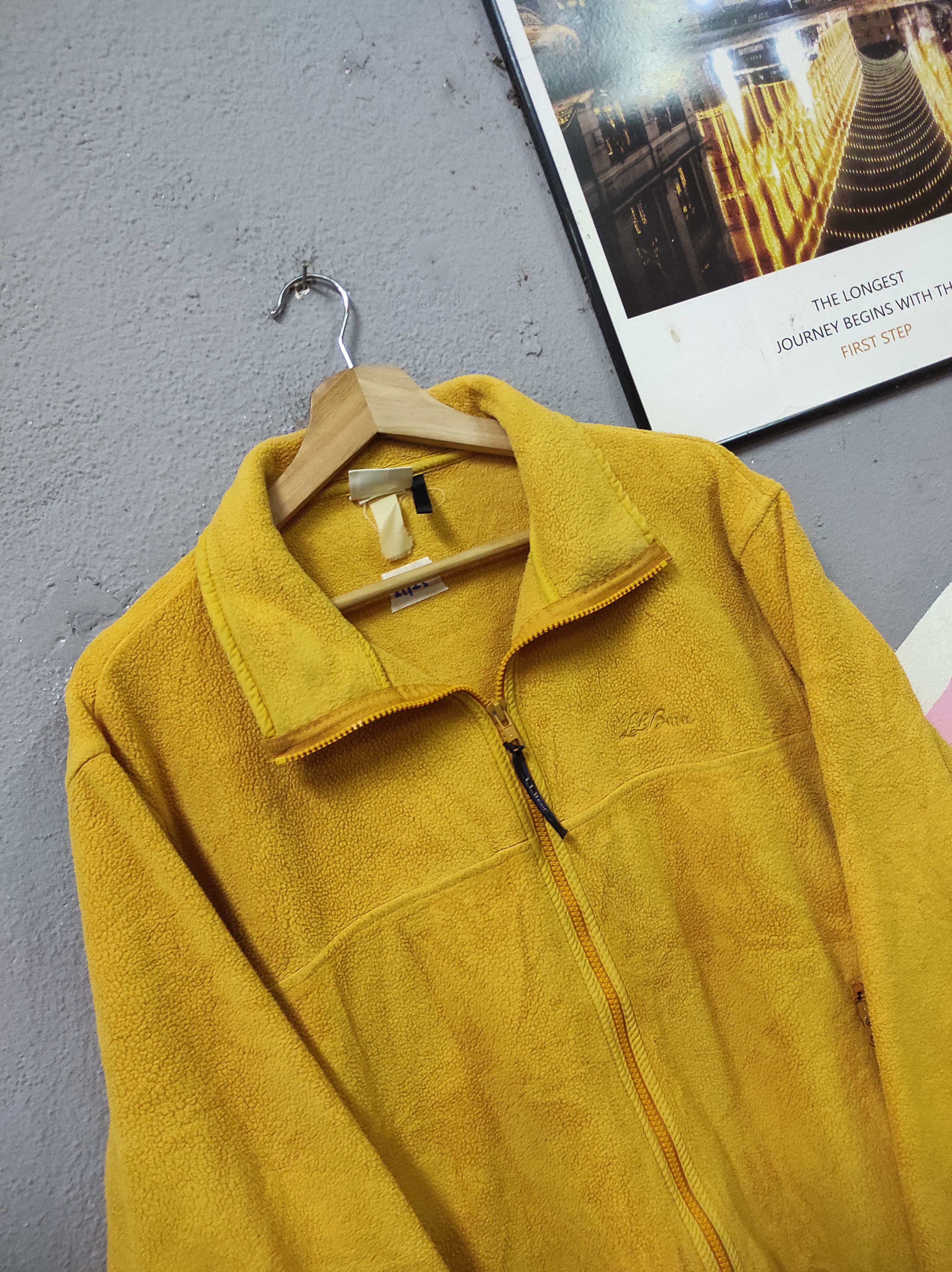 L.L. Bean × Vintage LL BEAN YELLOW JACKET SWEATER FLEECE Size M / US 6-8 / IT 42-44 - 2 Thumbnail