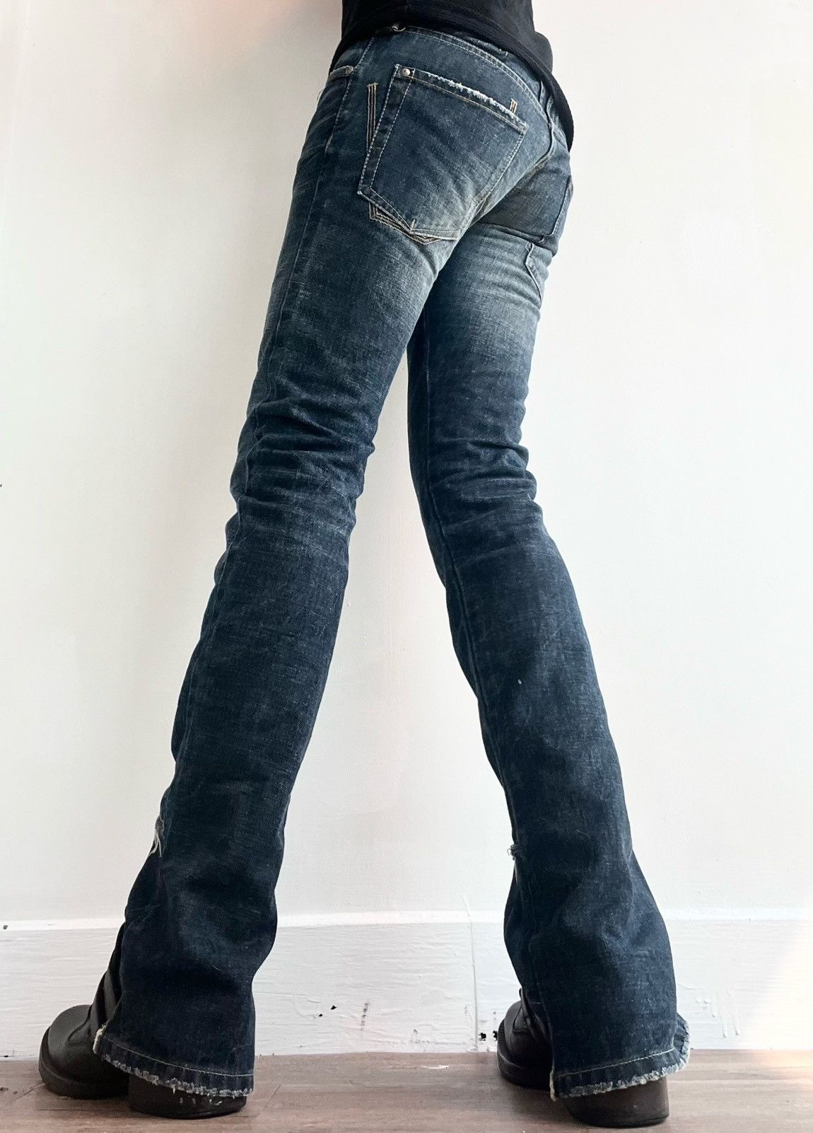 Marithe + Francois Girbaud 2000s Marithe Francois Girbaud Flared Jeans Size US 30 / EU 46 - 4 Thumbnail