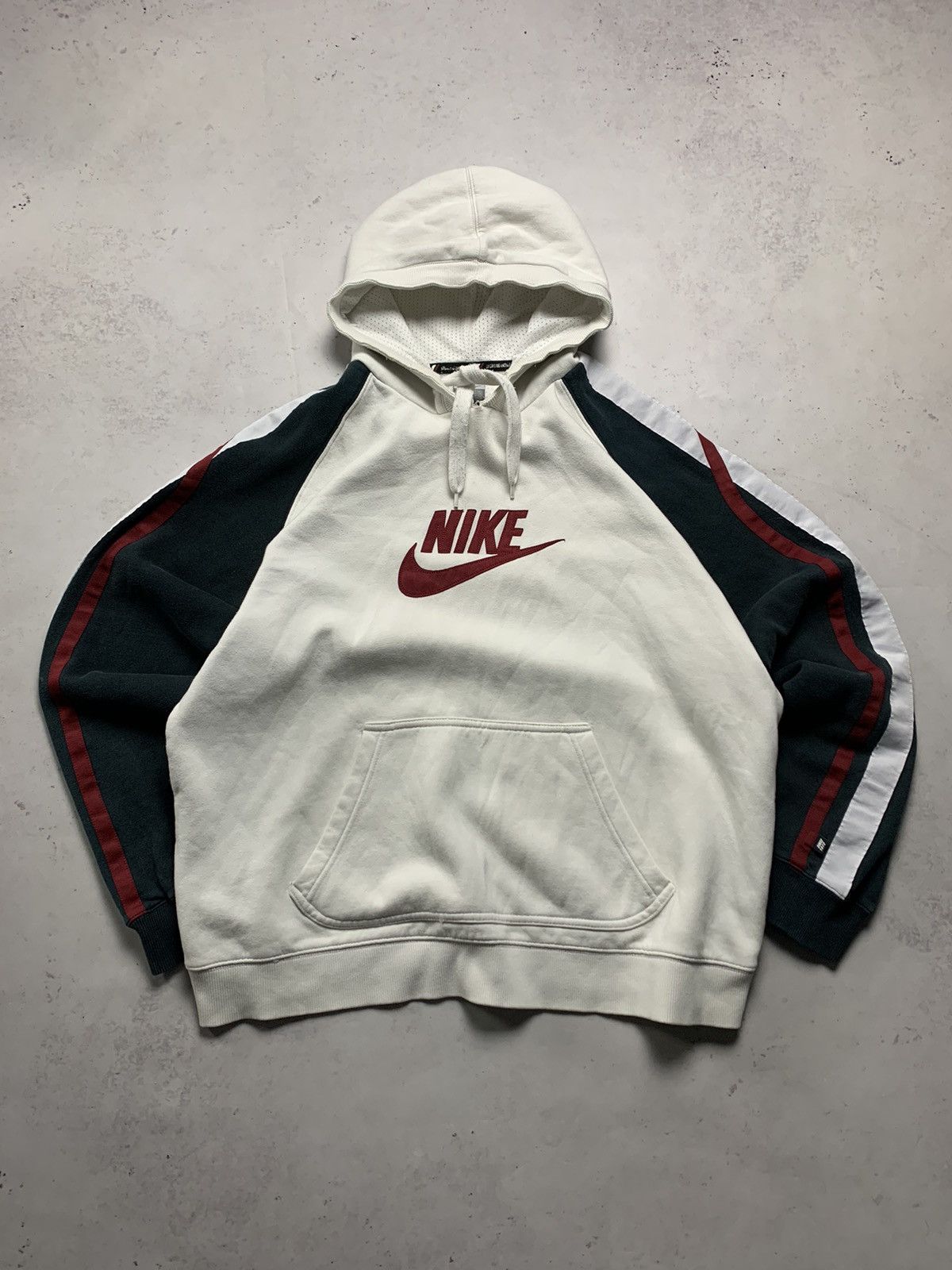 Nike Vintage Nike Embroidery Boxy Hoodie Y2K XL Size US XL / EU 56 / 4 - 1 Thumbnail