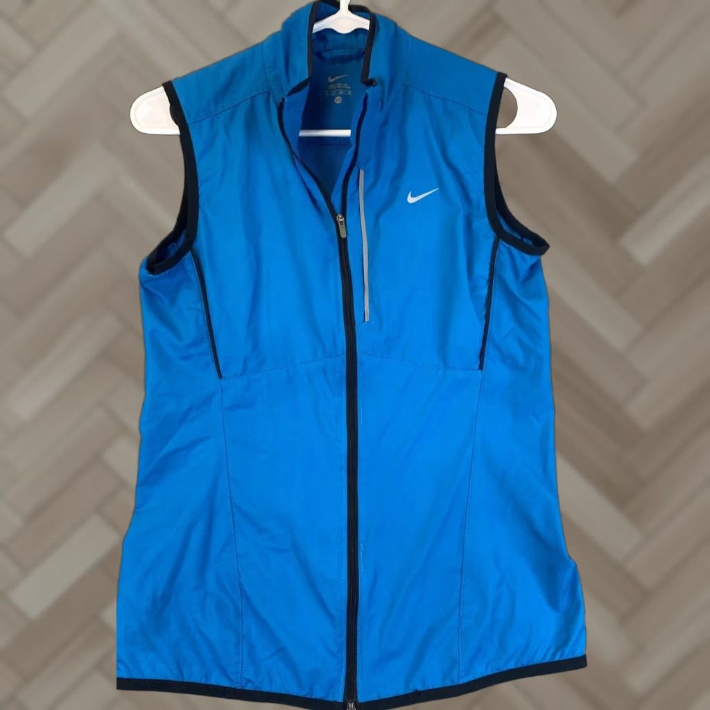 Nike Nike Vest Athletic Women Blue Sleeveless Up Collar Zip Pocket XS 70-11 USA Size XS Women Athletic Vest Size XS / US 0-2 / IT 36-38 - 1 Thumbnail