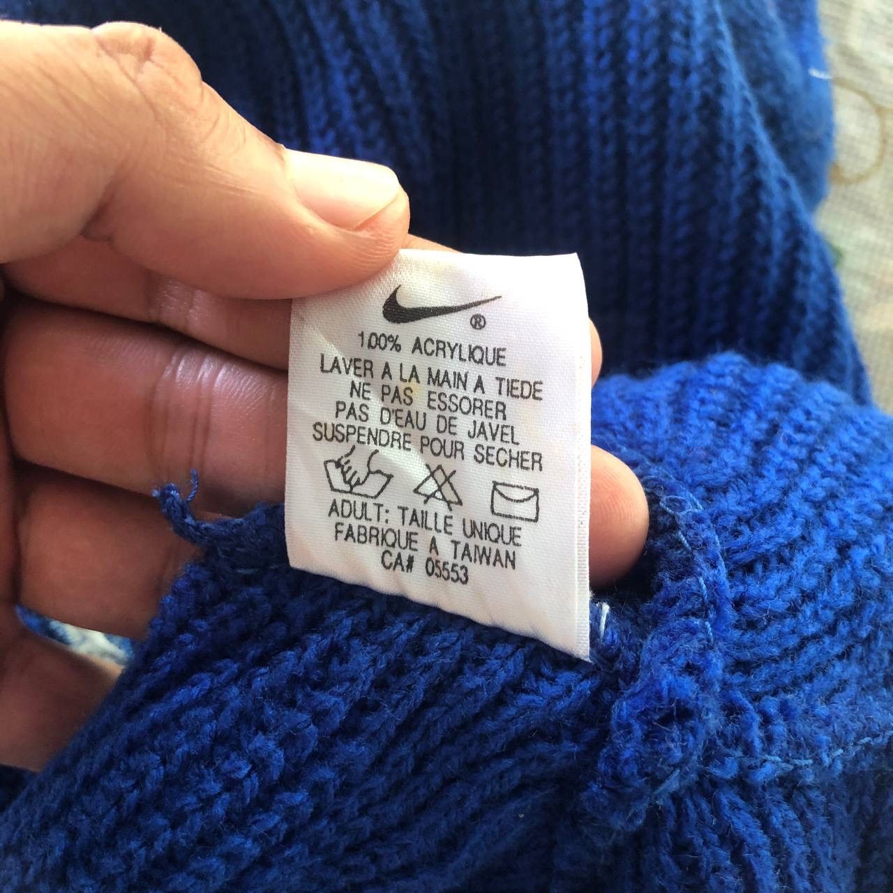Nike Vintage 90s Nike Swoosh Royal Blue Beanie Snow Hat Size ONE SIZE - 4 Thumbnail