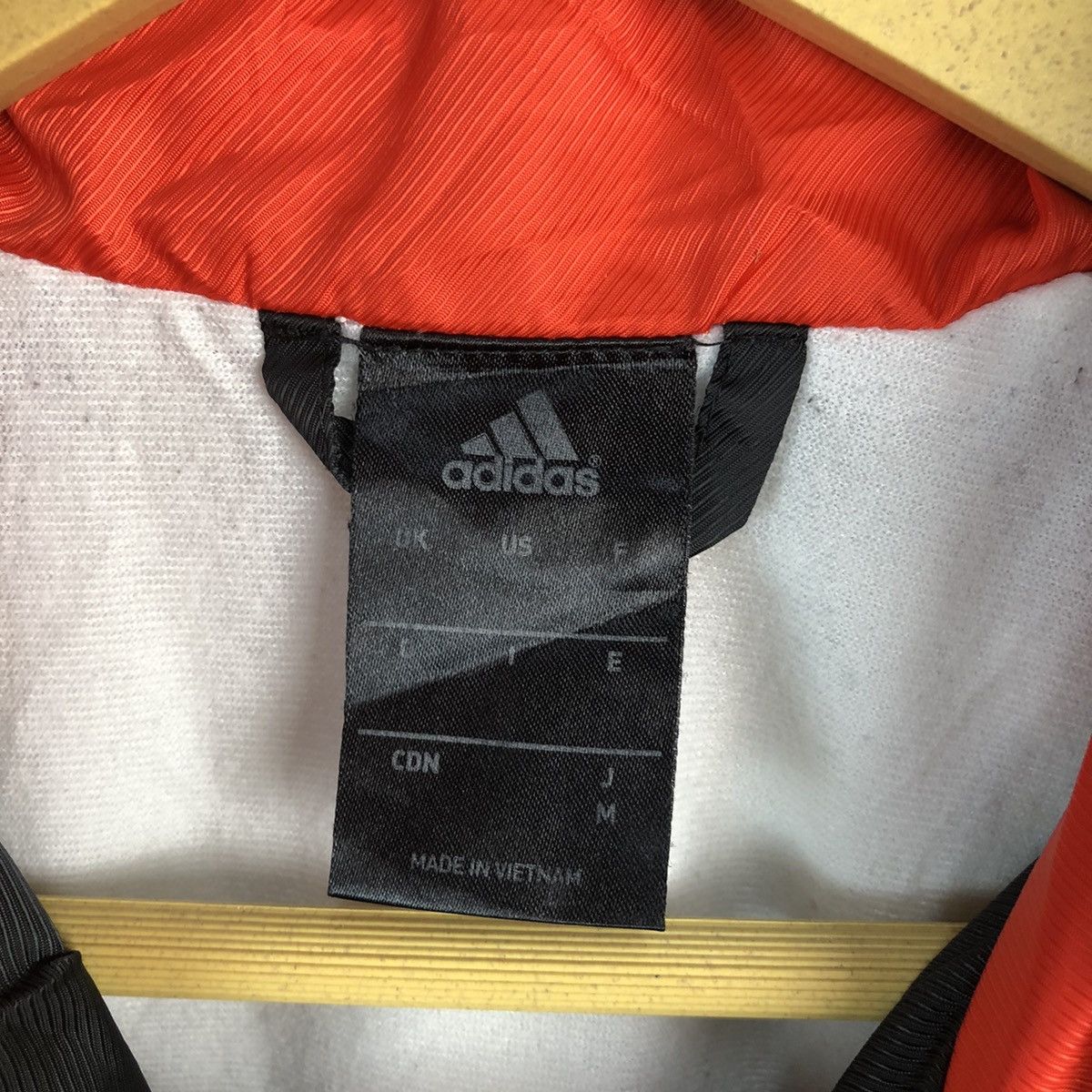Adidas × Vintage Adidas Red Sweatshirt #A2307 Size US M / EU 48-50 / 2 - 11 Thumbnail