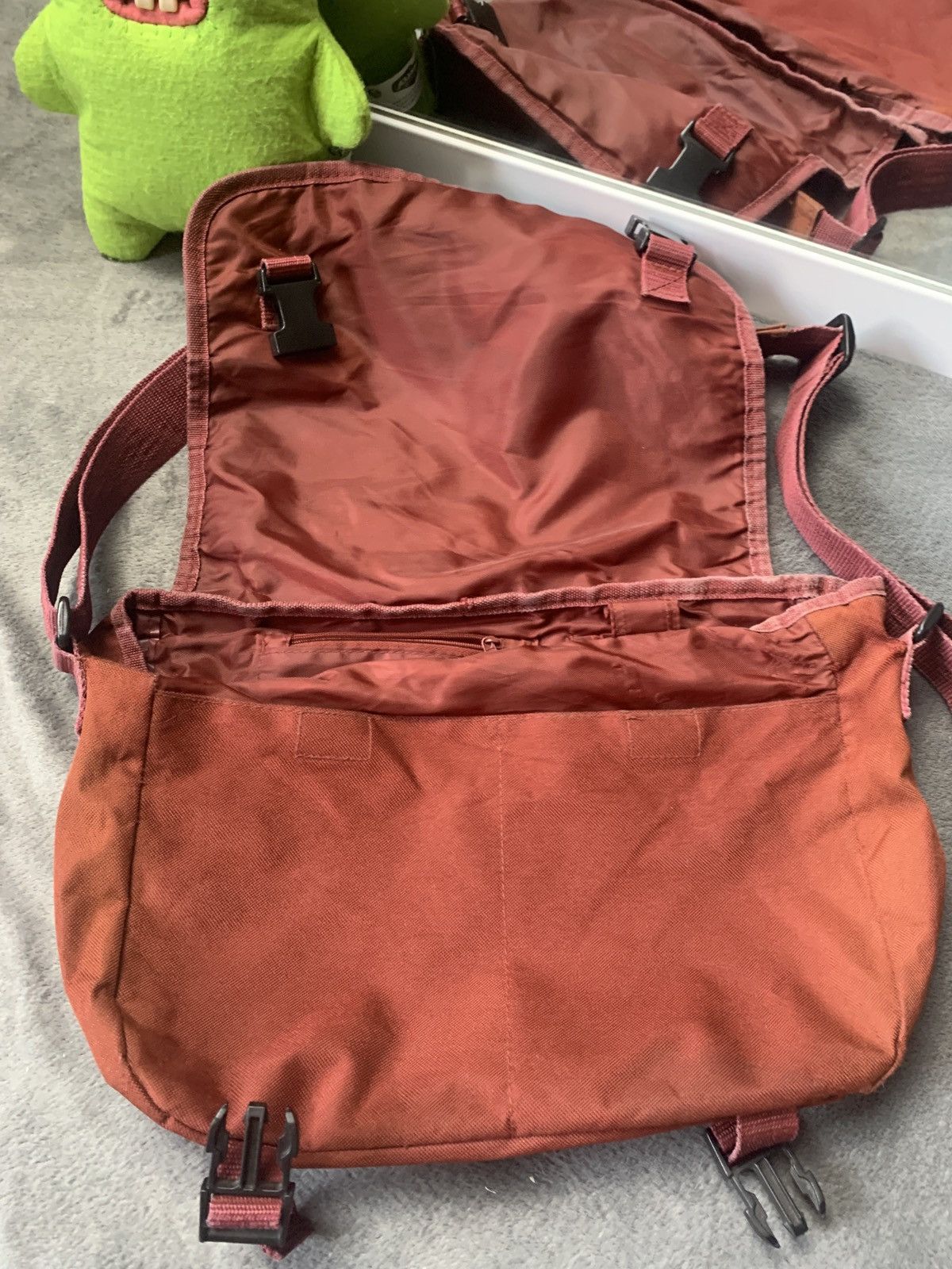 Japanese Brand × Vintage VINTAGE Y2K RARE BRUNOTTI JAPANESE CROSSBODY BAG Size ONE SIZE - 3 Thumbnail