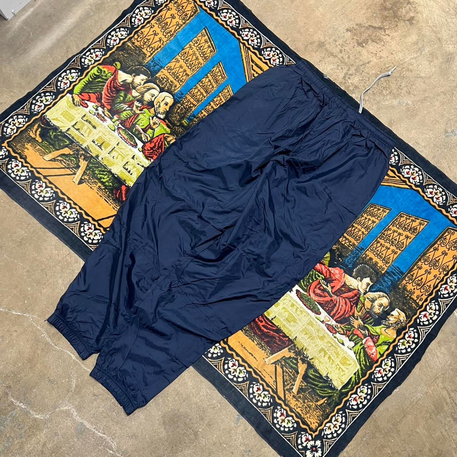 Nike vintage Navy nike track pants size xl baggy parachute y2k Size US 36 / EU 52 - 7 Thumbnail