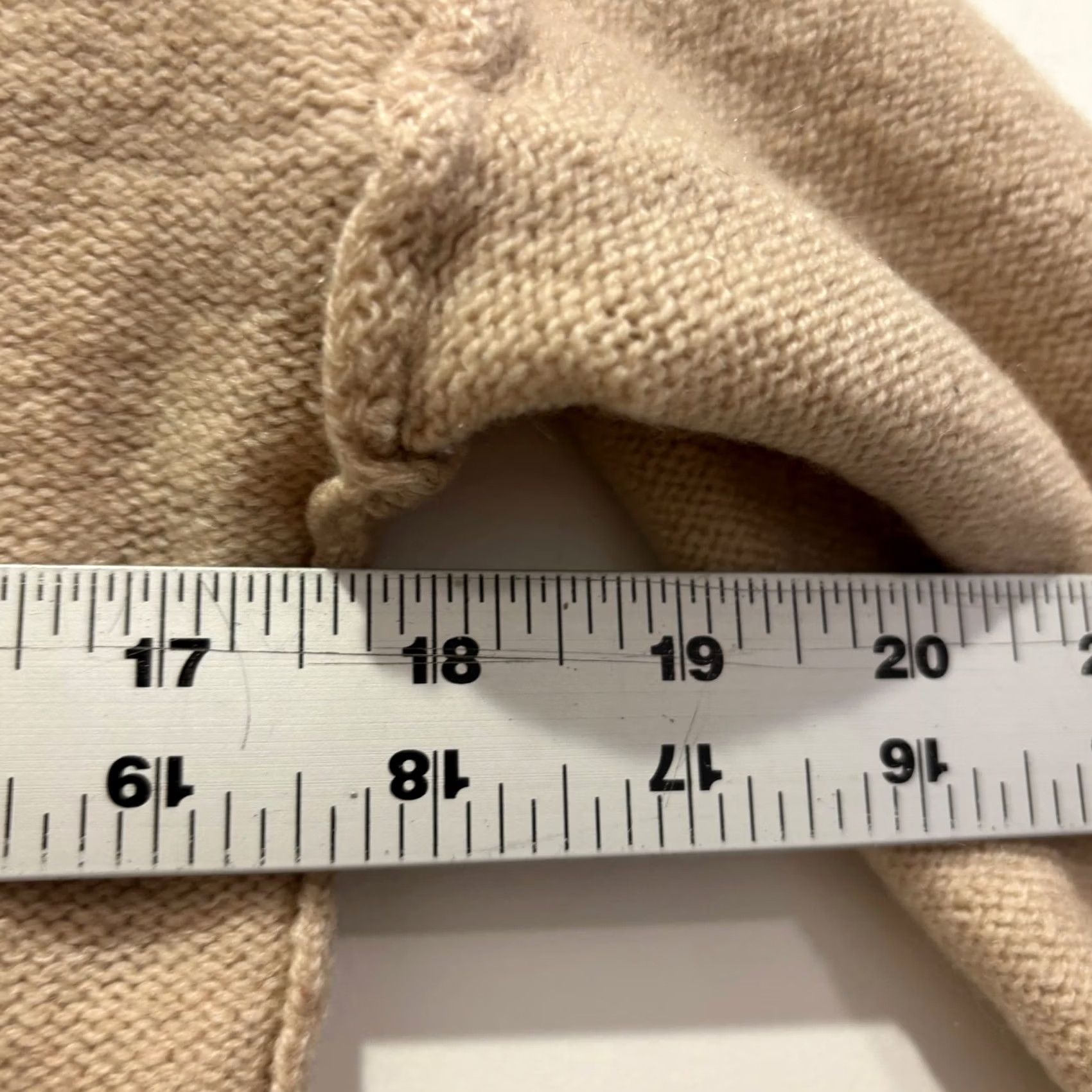 Vintage Olivia & Grace Cashmere Sweater L Tan Cable Knit Pullover Crew Neck Womens Slim Casual Dressy Beige 100% Cashmere Size L / US 10 / IT 46 - 5 Thumbnail