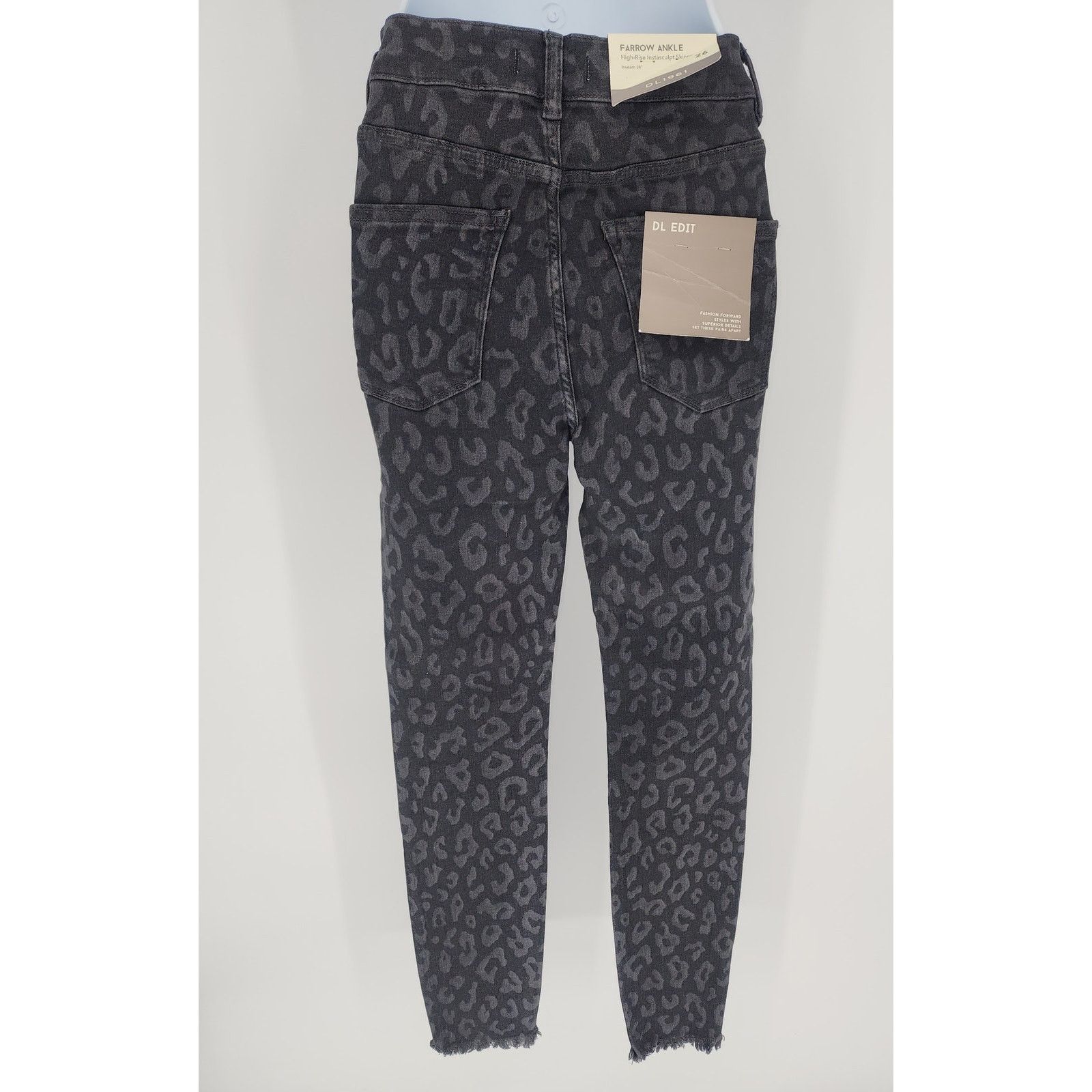 DL1961 DL1961 Farrow Ankle Jeans Black Leopard Print Women's Sz 26 Size 26" / US 2 / IT 38 - 11 Thumbnail
