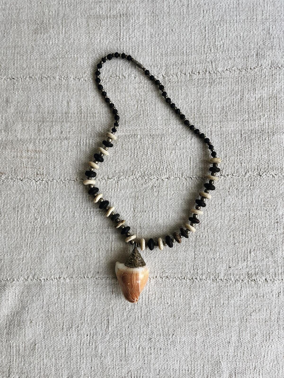 Other Vintage Shell Beaded Necklace Size ONE SIZE - 7 Thumbnail