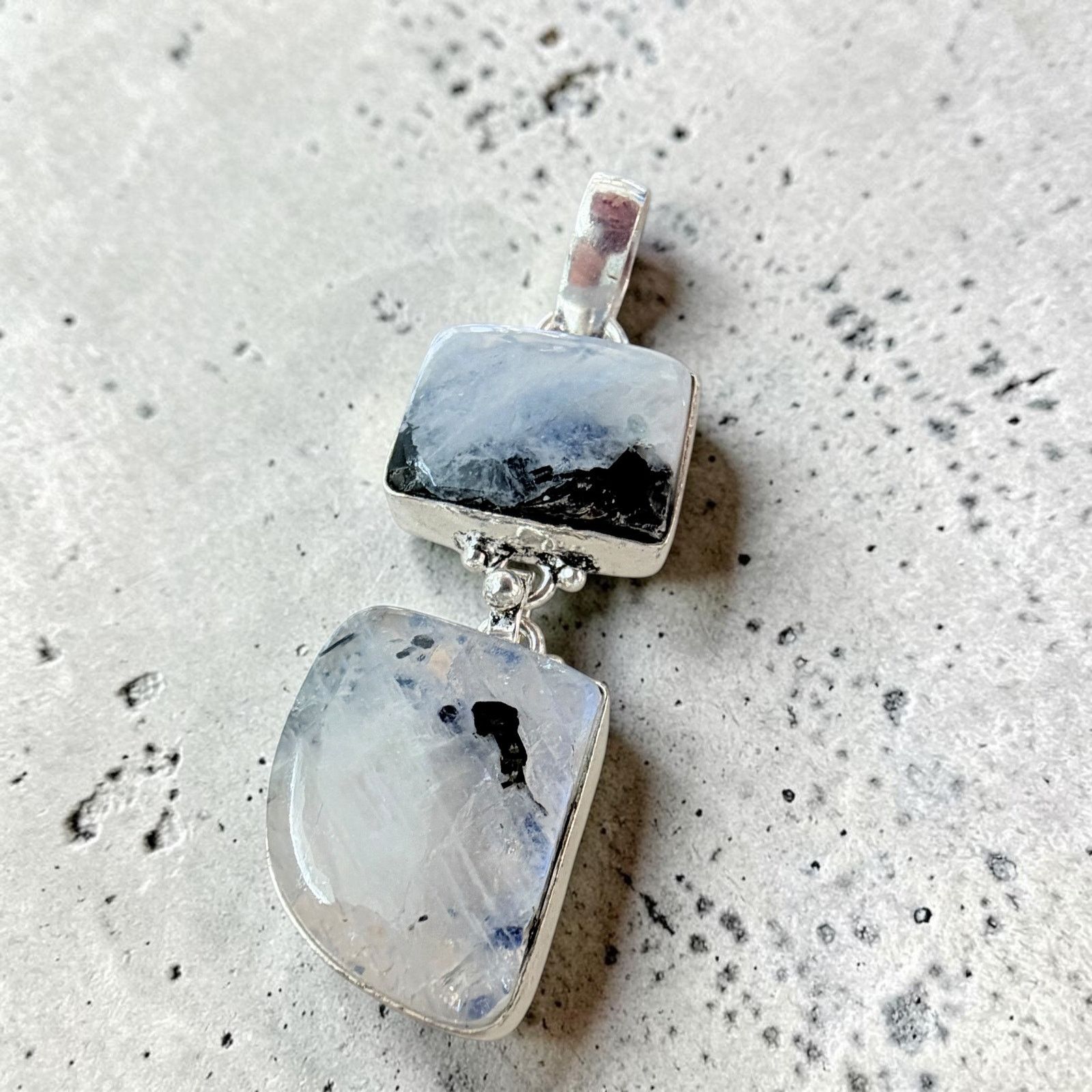 The Unbranded Brand Rainbow Moonstone 925 Silver Plated Pendant Size ONE SIZE - 3 Thumbnail