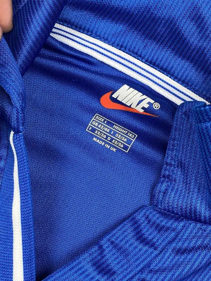 Nike Vintage Nike Italy 1997 1998 Home Shirt Soccer Jersey Size US L / EU 52-54 / 3 - 5 Thumbnail