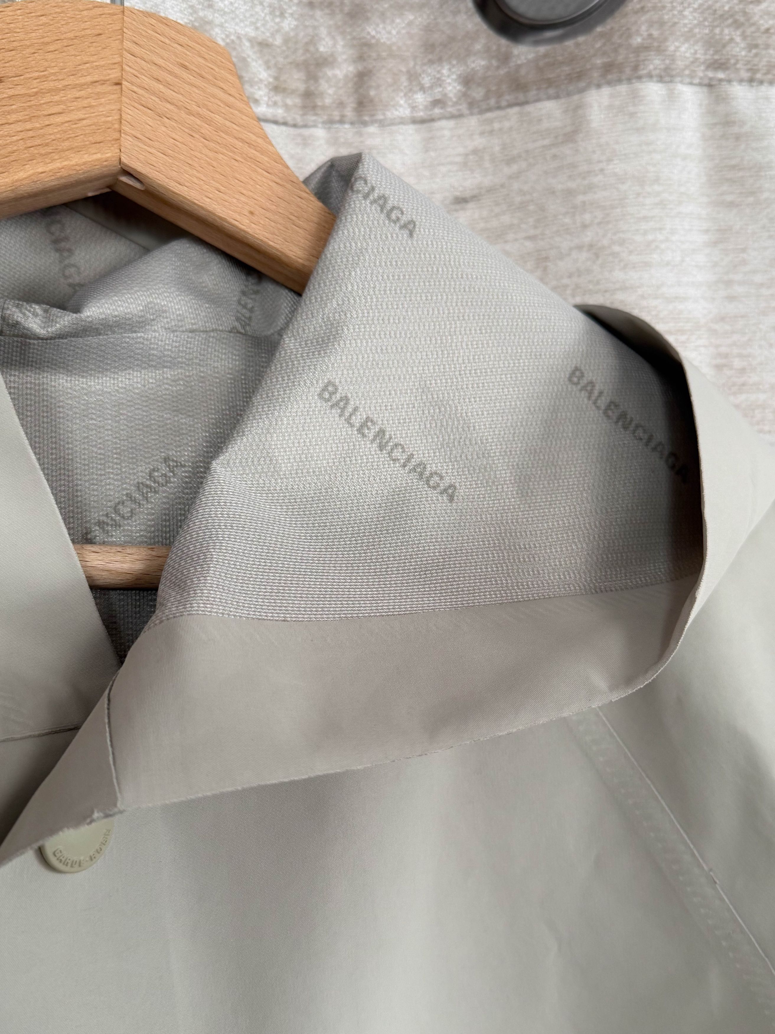 Balenciaga Balenciaga Hooded Trench Coat / Rainjacket Size US XS / EU 42 / 0 - 2 Thumbnail