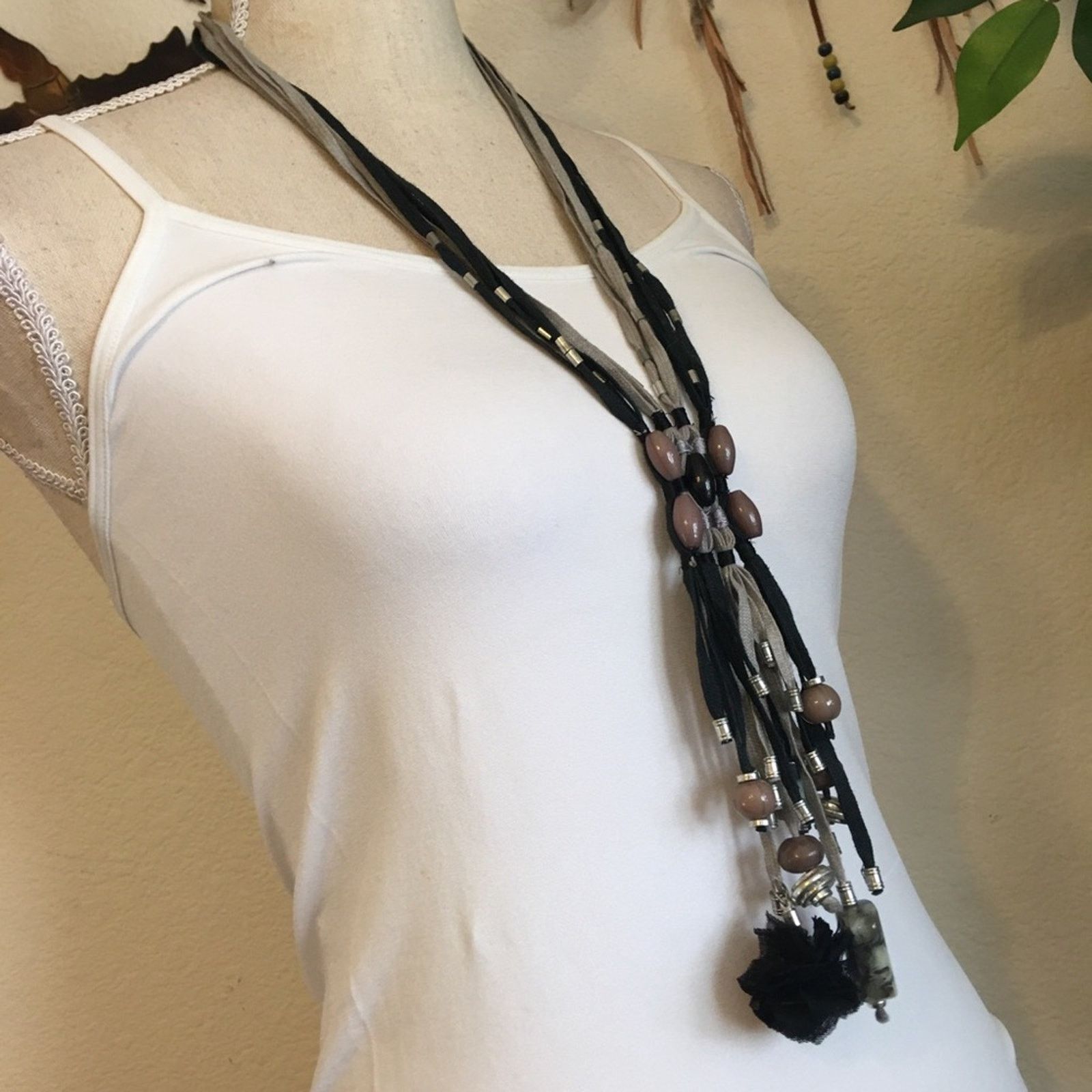 Jewelry Handmade shoestring lace beaded jewelry set Size ONE SIZE - 1 Thumbnail