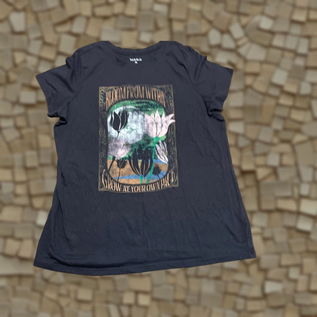 Torrid Torrid Women's T-Shirt Black 00 Bloom From Within Grow at your own Pace Regular Round Neck Casual Fall Spring Summer Mens Womens Girls Boys Size XXS / US 00 / IT 34 - 1 Thumbnail