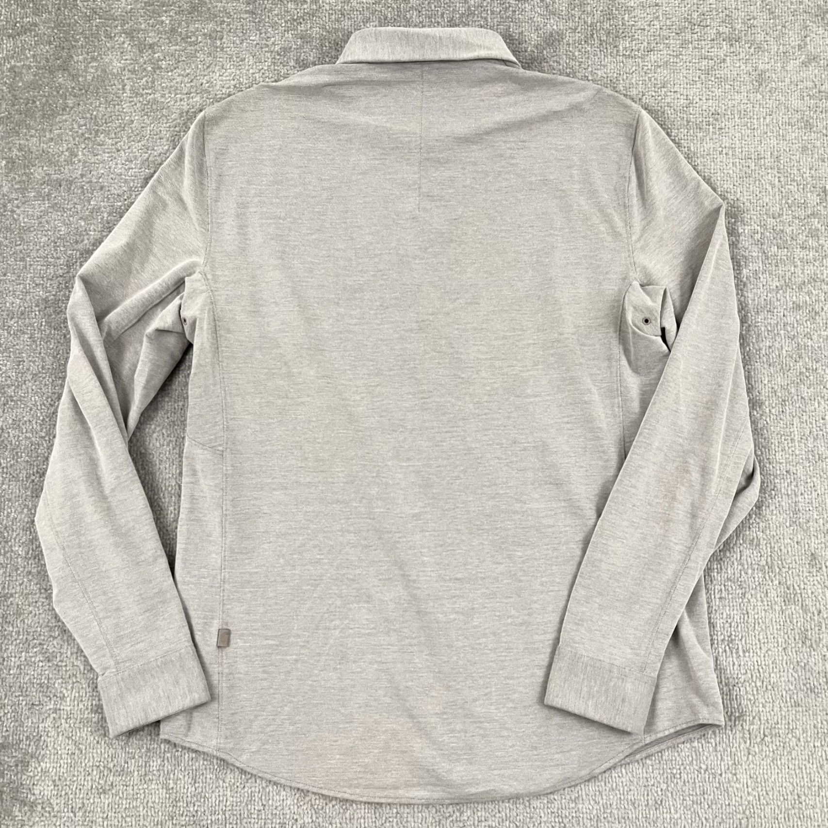 Lululemon Lululemon Button Up Shirt Mens Medium Gray Work Office Travel Casual Size US M / EU 48-50 / 2 - 2 Thumbnail