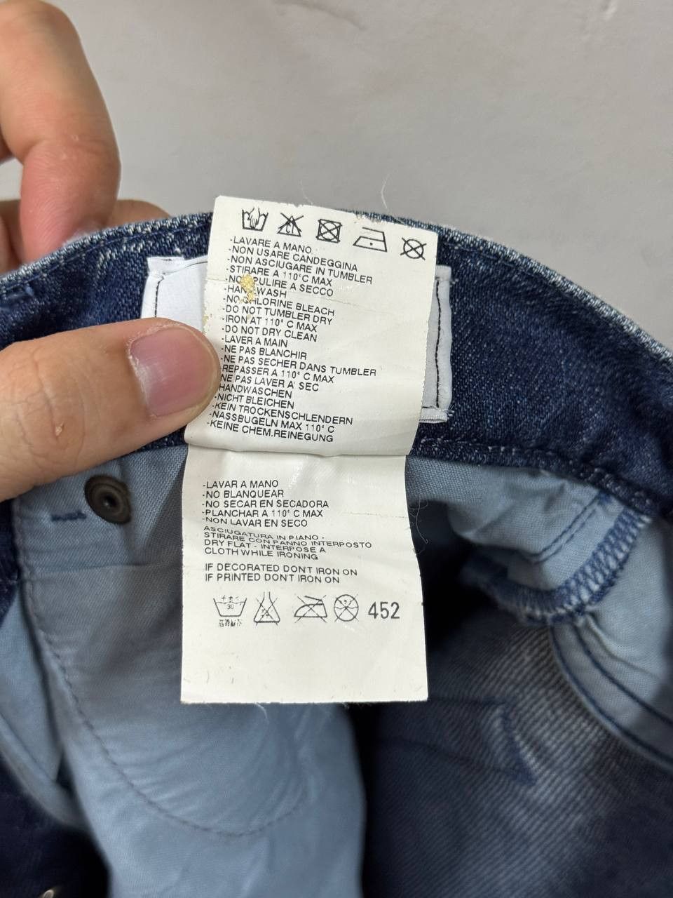 Maison Margiela AW09 Maison Martin Margiela Flocked White Paint Denim Size US 30 / EU 46 - 7 Thumbnail