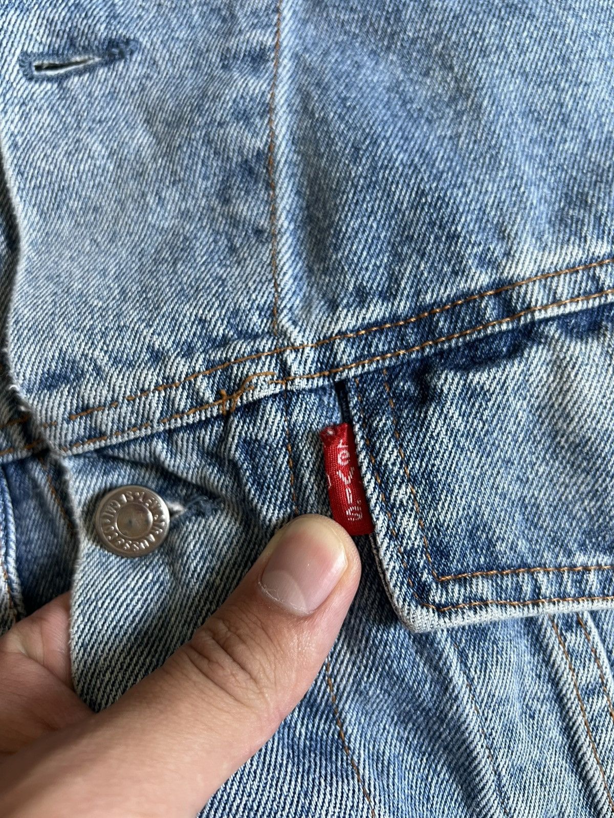 Levi's Vintage Clothing Vintage Men’s Levi’s 501 Denim Jacket W34 L36 1980s–90s USA Size US L / EU 52-54 / 3 - 6 Thumbnail