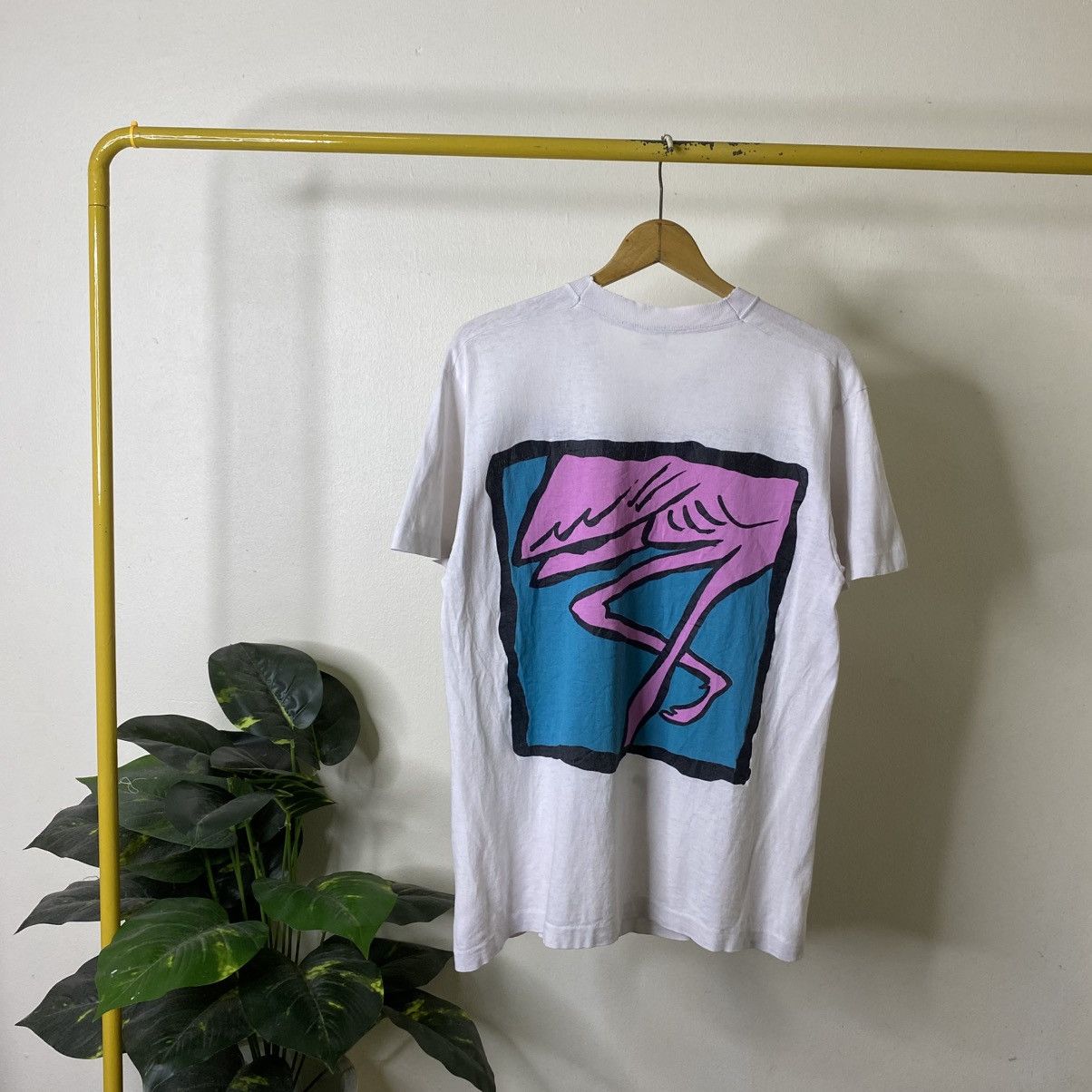 Vintage 1990s Flamingo Artwork Mirror Print T Shirt Size US M / EU 48-50 / 2 - 6 Thumbnail
