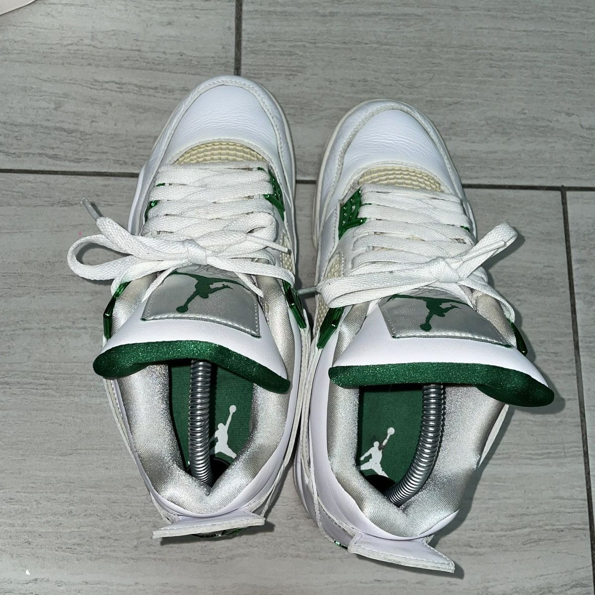 Jordan Brand Jordan 4 Metallic Green Mens size 7.5 Size US 7.5 / EU 40-41 - 4 Thumbnail