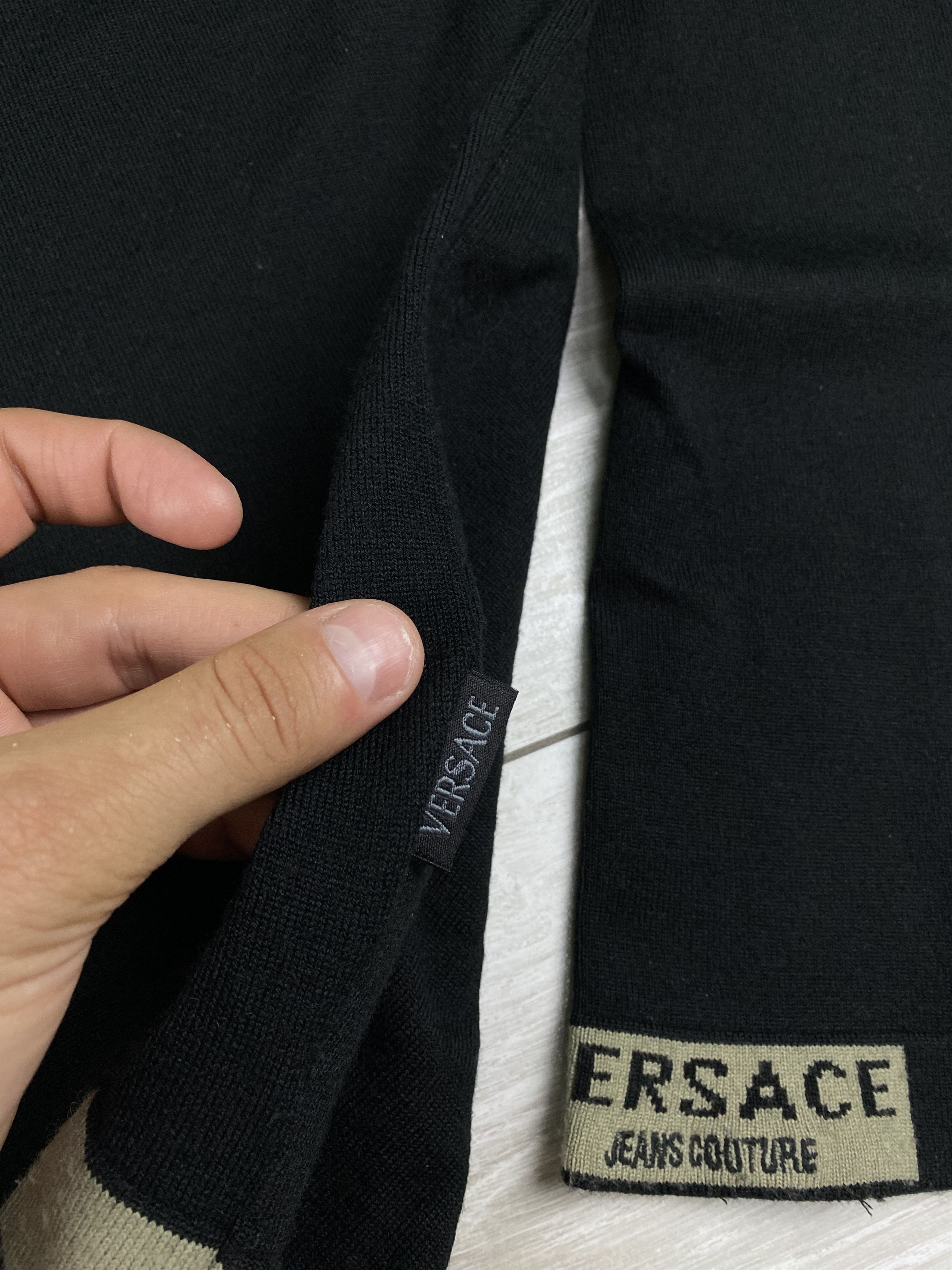 Versace VINTAGE VERSACE JEANS COUTURE JUMPER SWEATER SIZE L Size US L / EU 52-54 / 3 - 10 Thumbnail