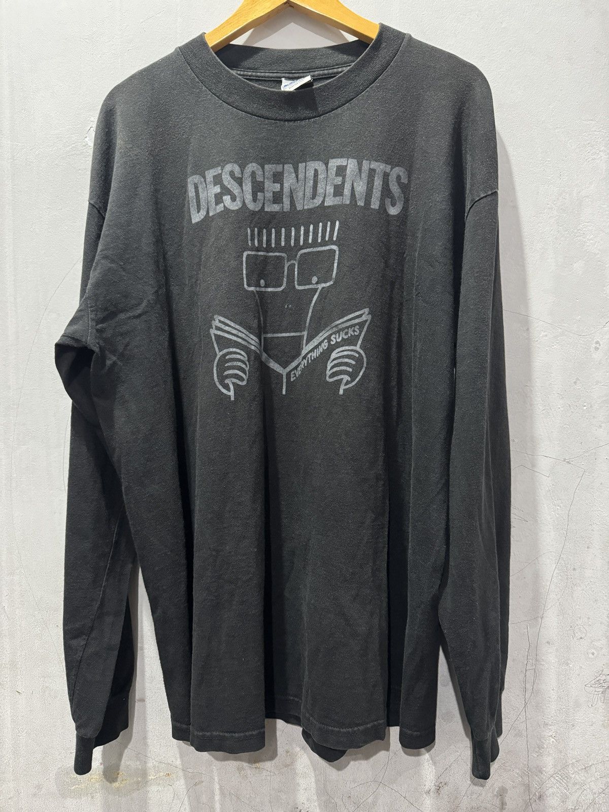 Band Tees Vintage Descendents x punk x hardcore Size US XL / EU 56 / 4 - 1 Thumbnail