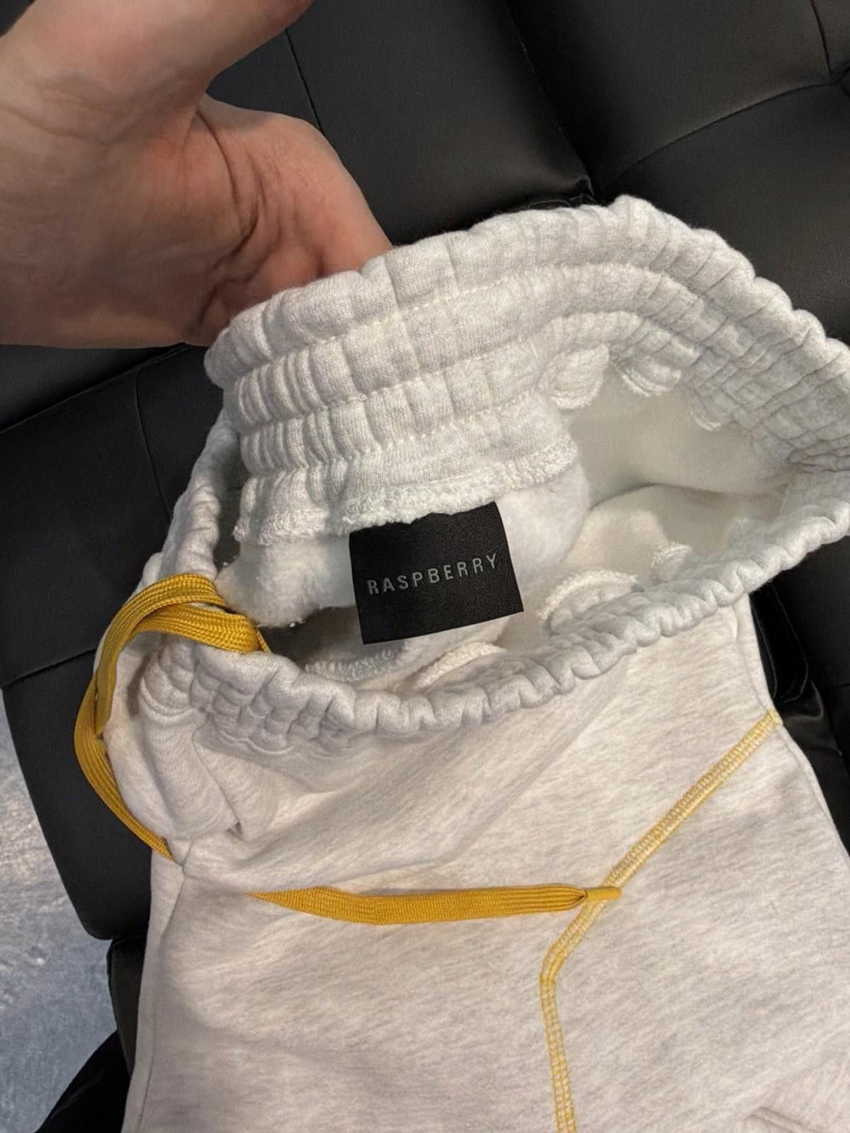 The GV Gallery Gv Gallery Raspberry Hills Grey Sweatpants (Rare) Size Large Size US 34 / EU 50 - 5 Thumbnail