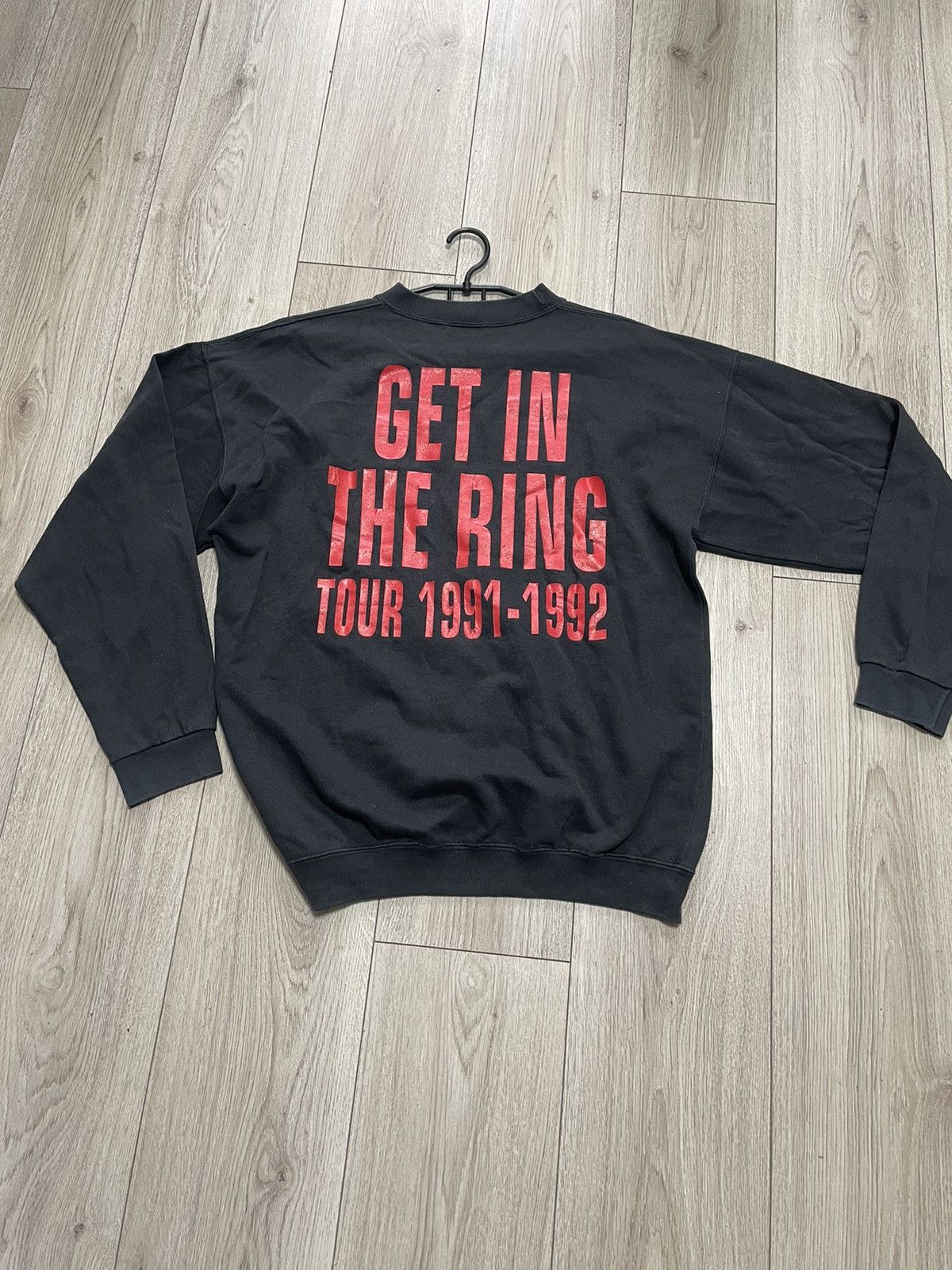 Band Tees 1991 Guns N Roses Get In The Ring Tour 1991/1992 Sweatshirt Size US XL / EU 56 / 4 - 4 Thumbnail