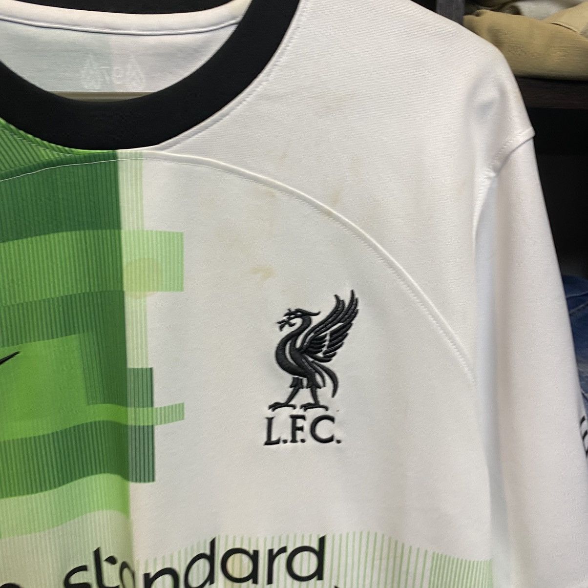 Nike Mens Nike FC Liverpool 2019 soccer jersey size M Size US M / EU 48-50 / 2 - 4 Thumbnail