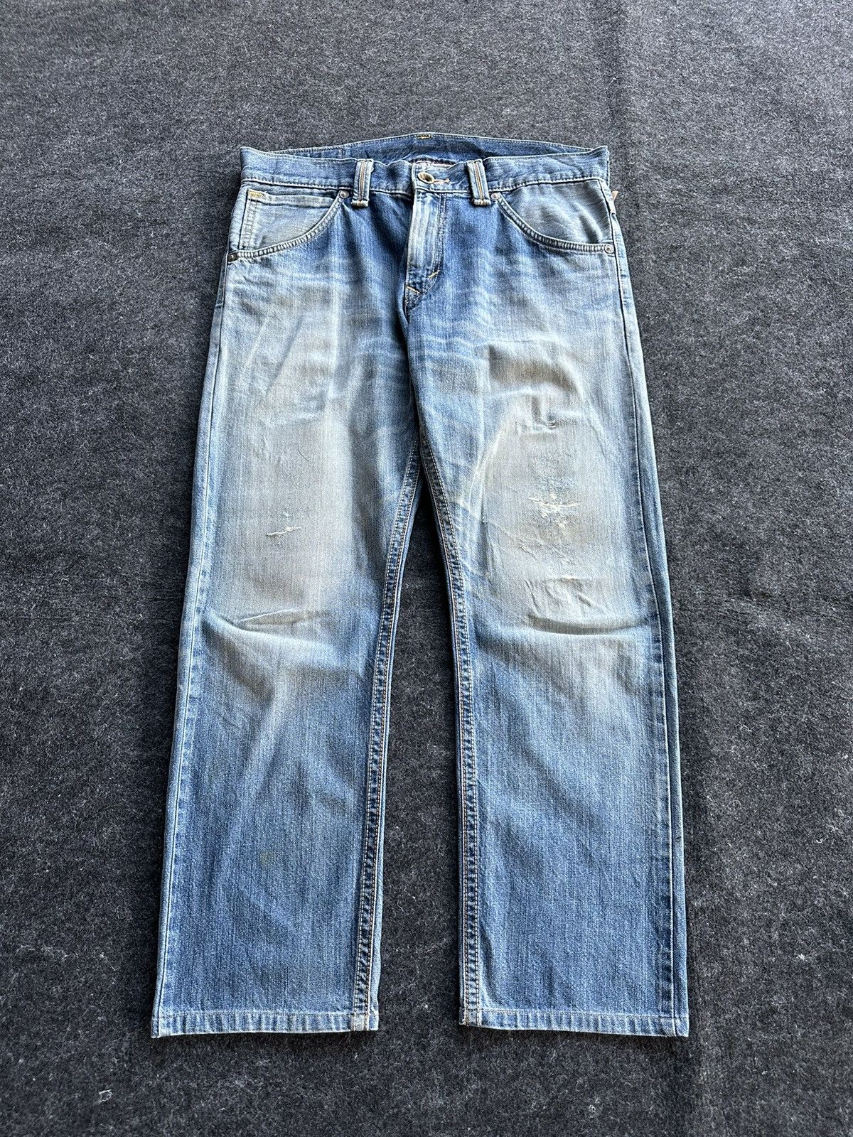 Edwin Vintage Edwin Bulls Head XV Distressed Faded Denim D495 Size US 34 / EU 50 - 1 Thumbnail