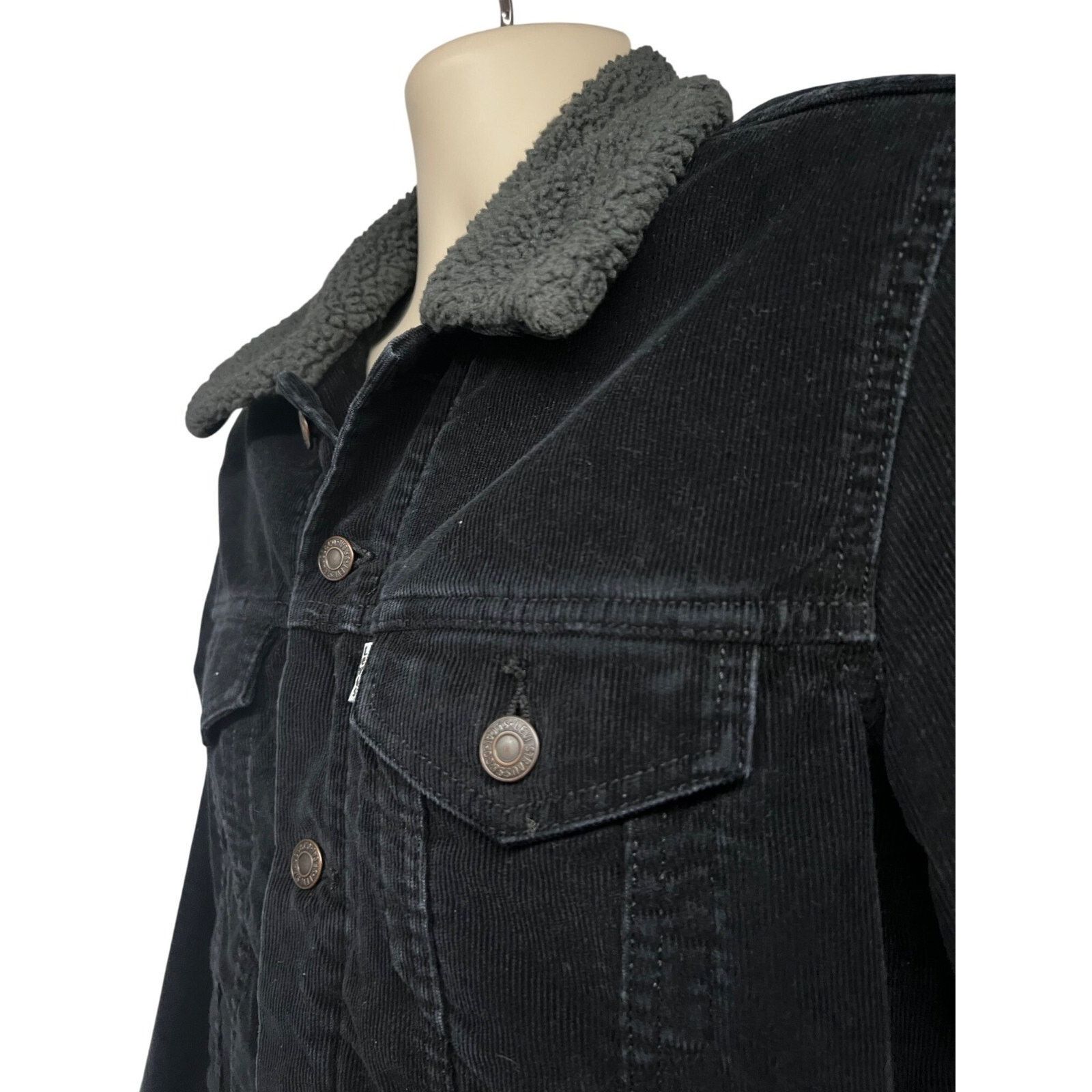Levi's Levis Black Corduroy Sherpa Button Up Trucker Jacket Small Size US S / EU 44-46 / 1 - 6 Thumbnail