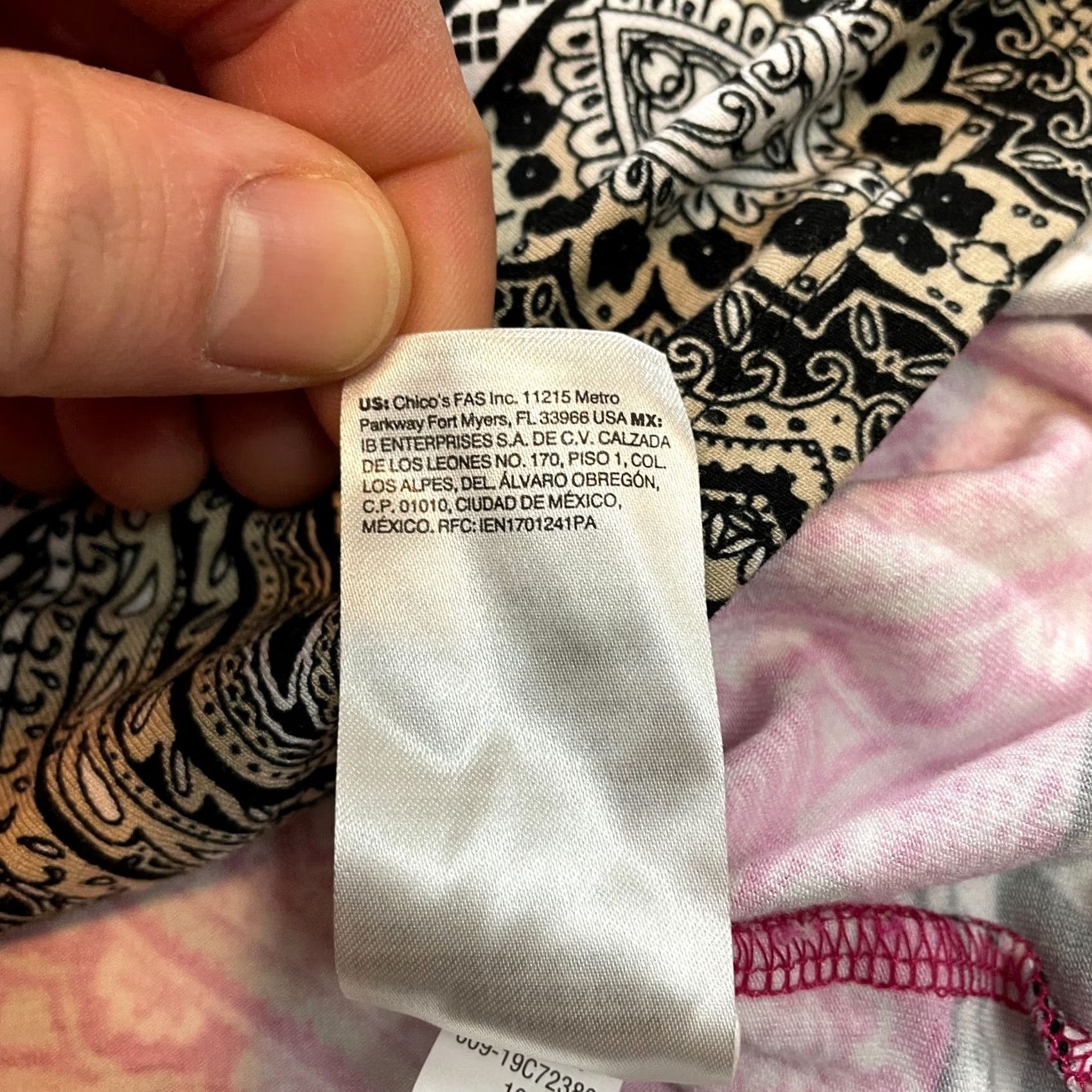 Vintage Chico's Shirt Womens Chico's Size 1 US Size Medium 8 Pink 3/4 Sleeve Rayon Top Shirt Women M Pink 3/4 Sleeve Rayon Top Chico's Size M / US 6-8 / IT 42-44 - 7 Thumbnail