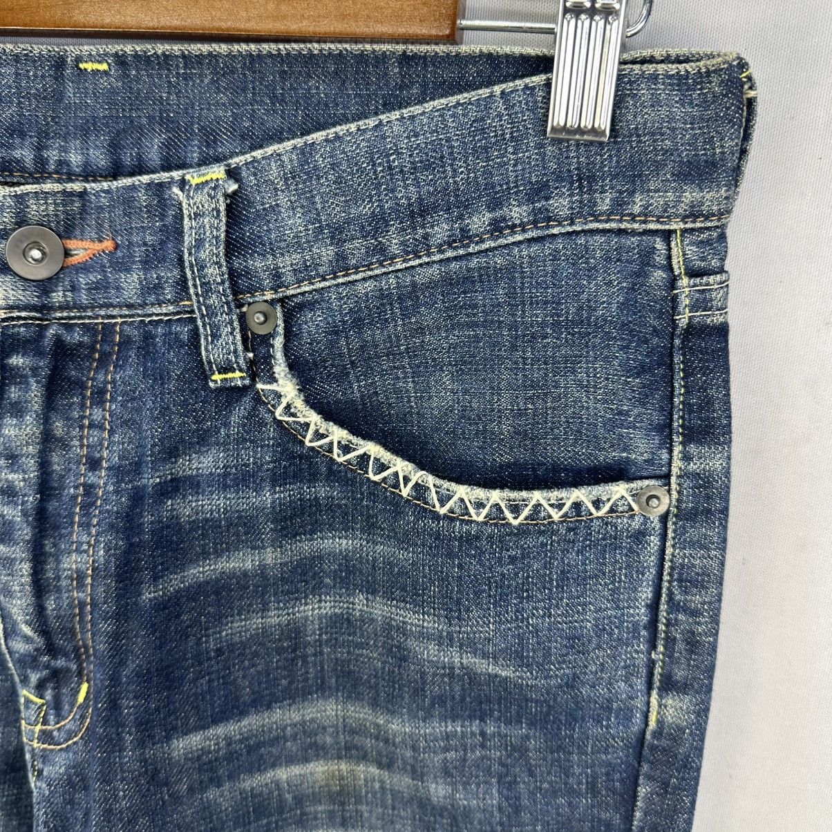 Undercover Y2k Uniqlo Washed Distressed Bootcut Jeans Size US 31 - 9 Thumbnail