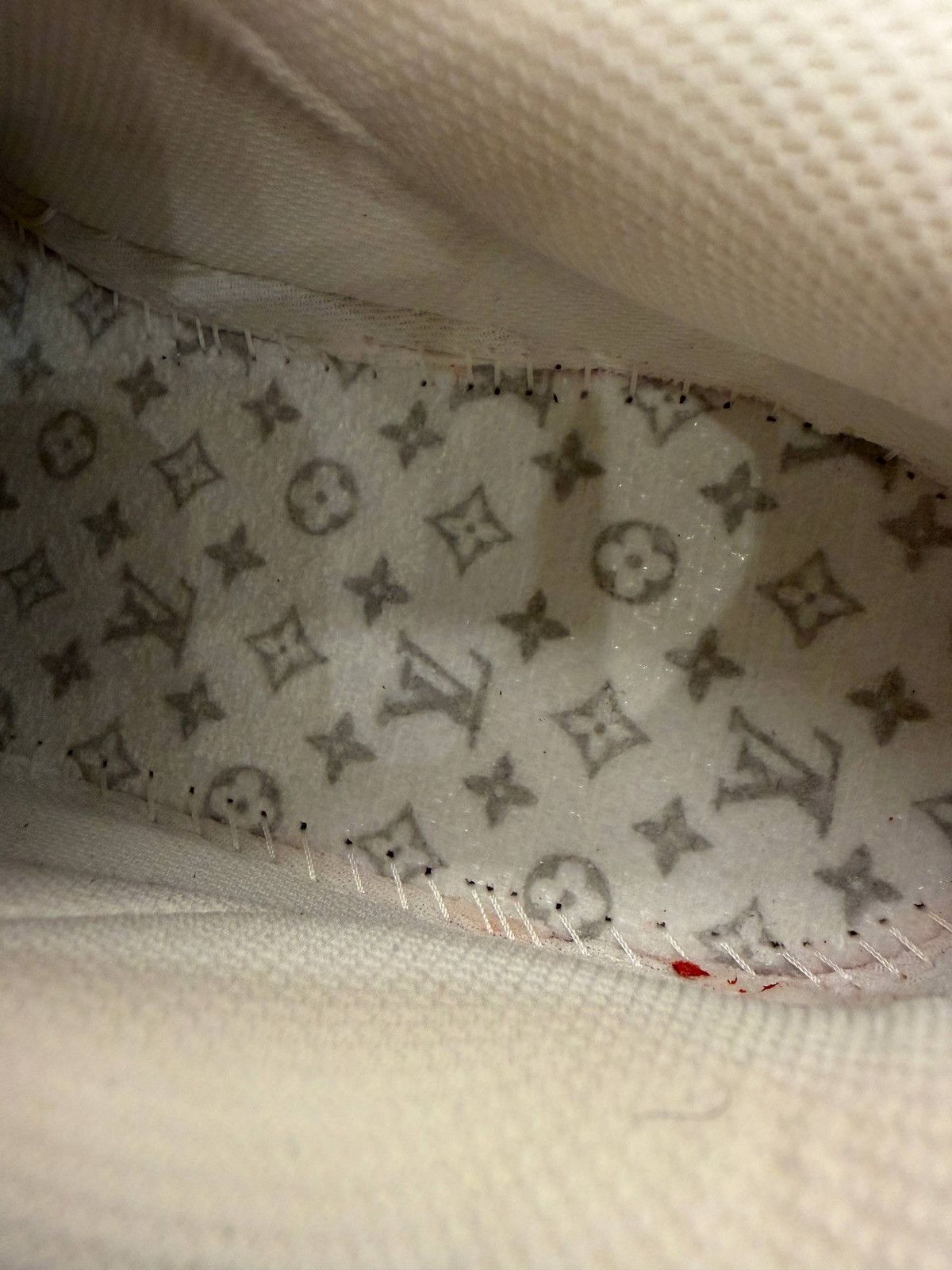 Louis Vuitton Louis Vuitton x Nike Air Force 1 Low White Red Virgil Abloh Size US 8.5 / EU 41-42 - 10 Thumbnail