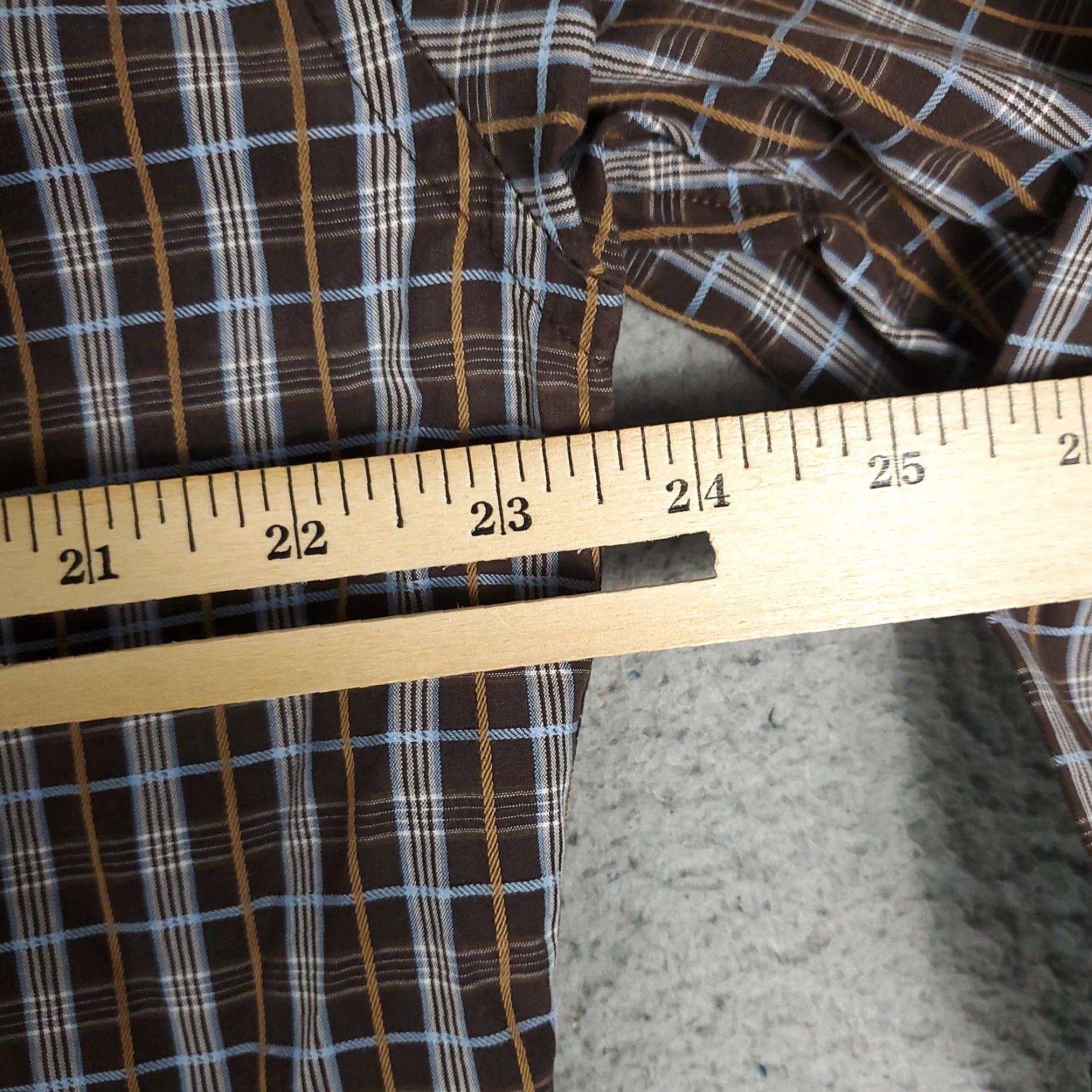 Tommy Hilfiger Tommy Hilfiger Brown Plaid Button-Up Shirt Men's Long Sleeve Size Large Size US L / EU 52-54 / 3 - 6 Thumbnail