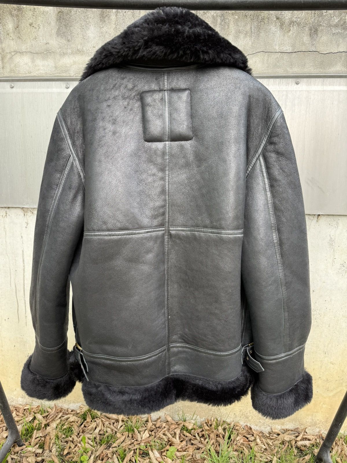 Schott NWT Schott NYC B-3 Sheepskin Bomber Jacket - Triple Black Size US XXL / EU 58 / 5 - 2 Thumbnail