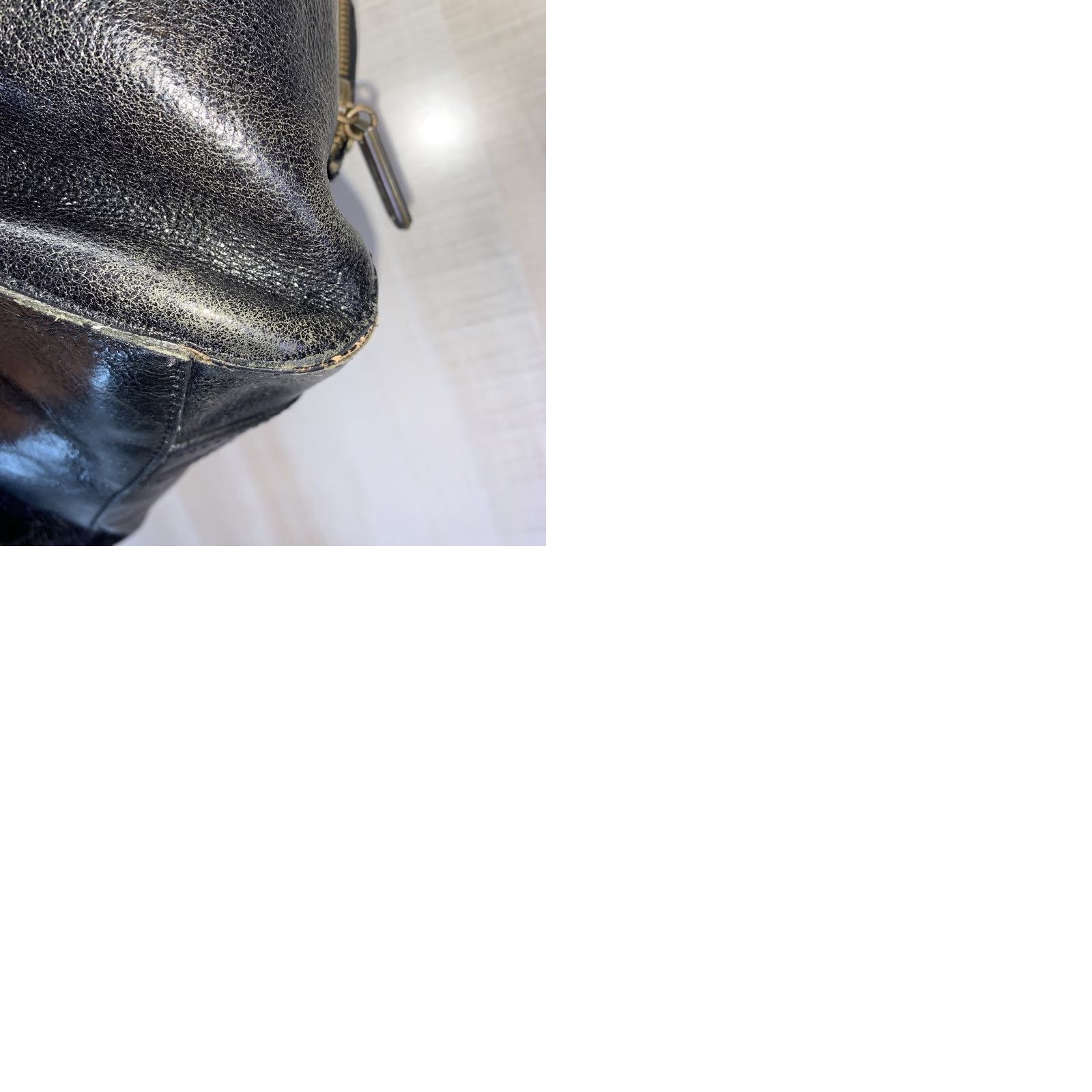 Cole Haan VINTAGE Cole Haan Distressed Black Leather Large Shoulder Handbag 1990s Size ONE SIZE - 9 Thumbnail