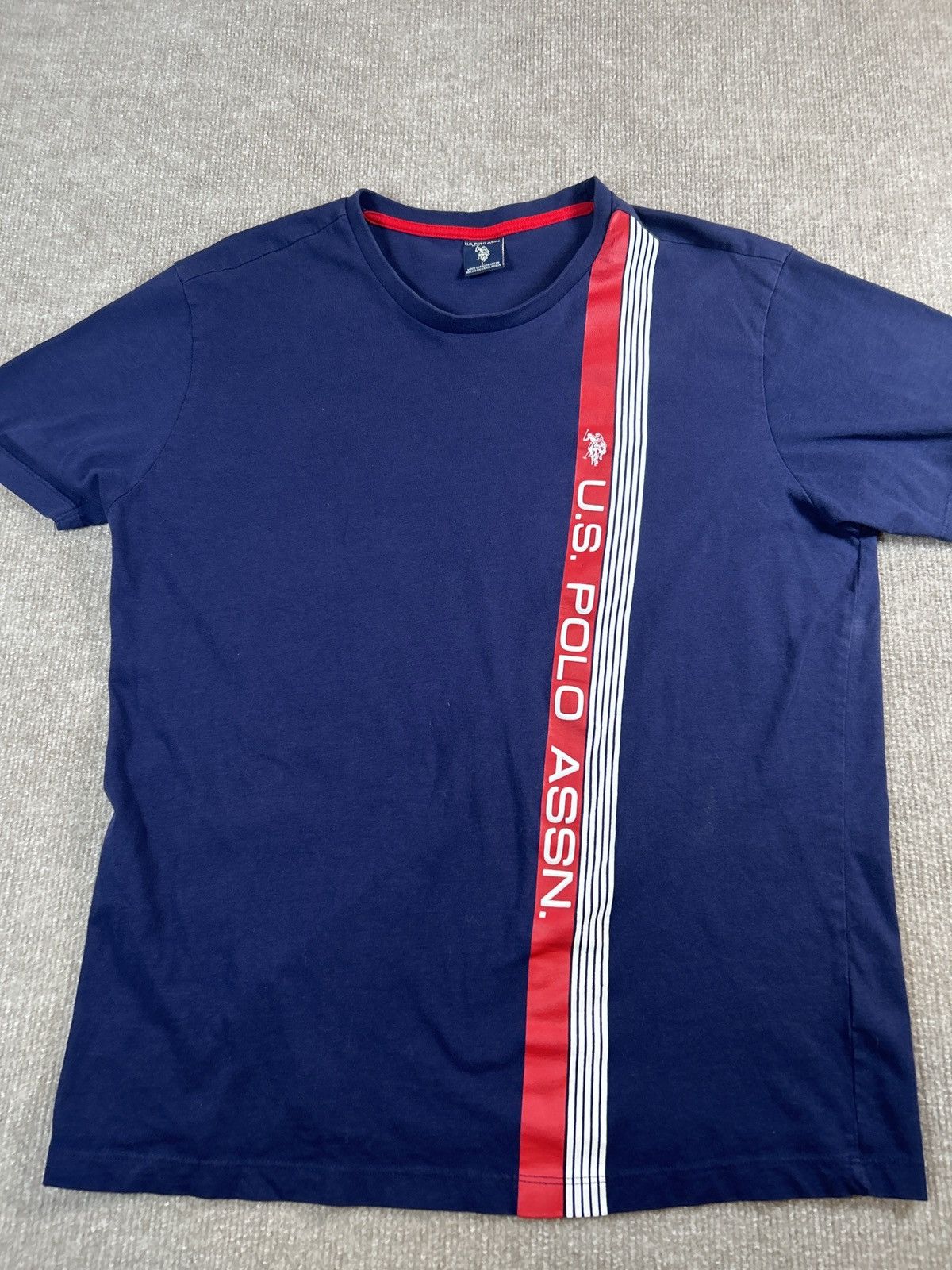 U.S. Polo Assn. U.S. Polo Assn. Men’s T-Shirt L Navy Blue Red White Stripe Size US XL / EU 56 / 4 - 1 Thumbnail