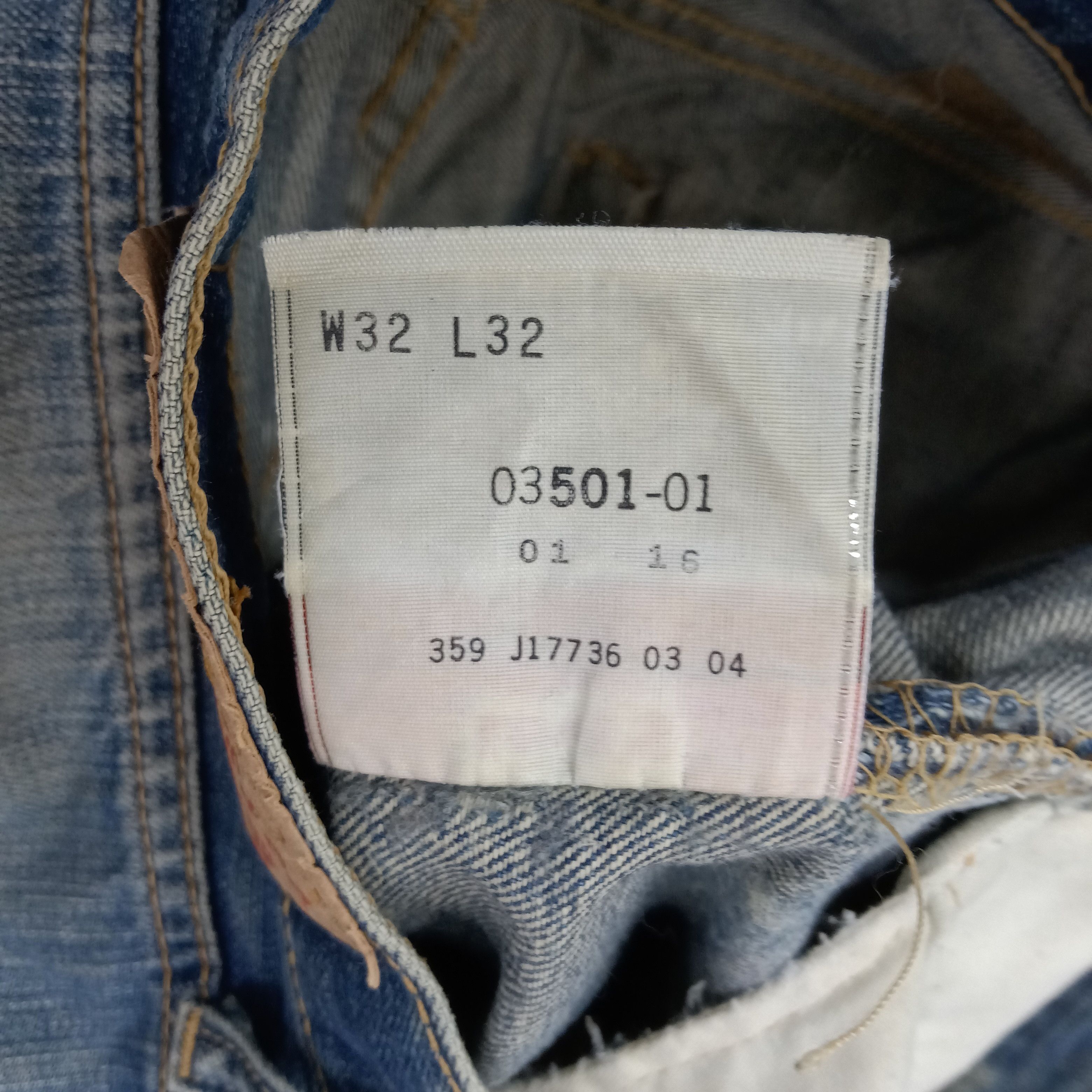 Levi's Levi's 501 Distressed Grunge Denim Jeans C258N22 Size US 31 - 14 Thumbnail