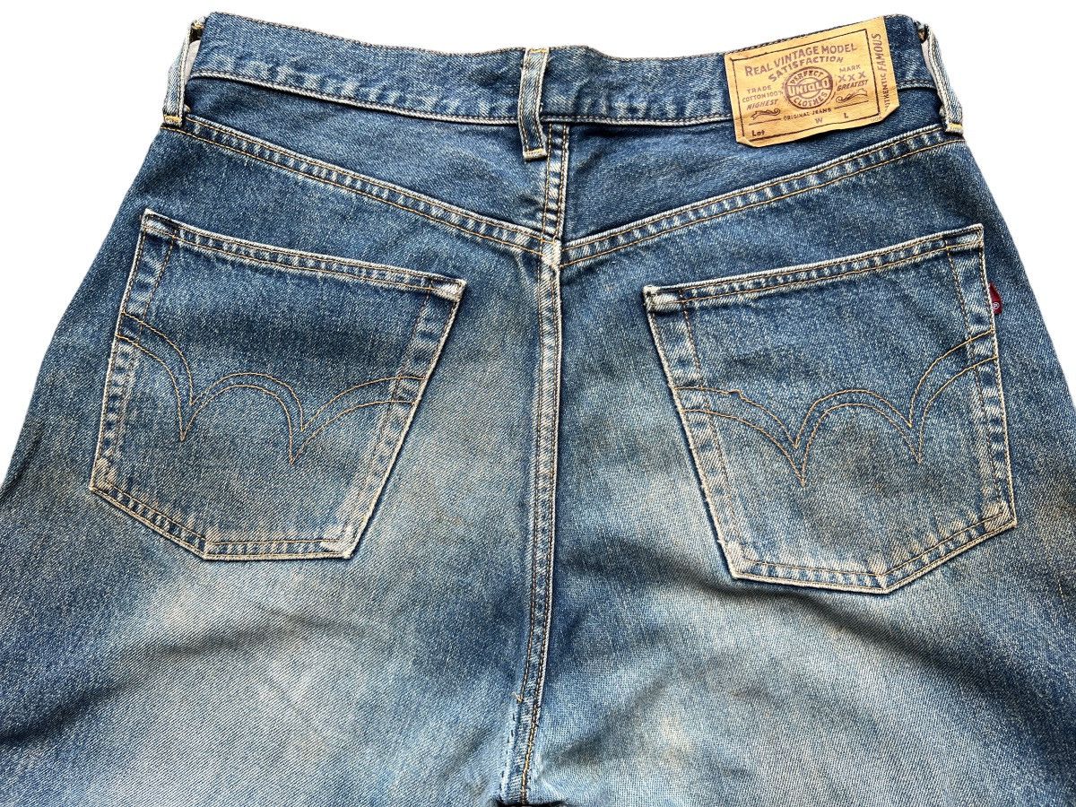 Uniqlo Vintage 90s Uniqlo Distressed Wide Mudwash Jeans 32x29 Size US 32 / EU 48 - 9 Thumbnail