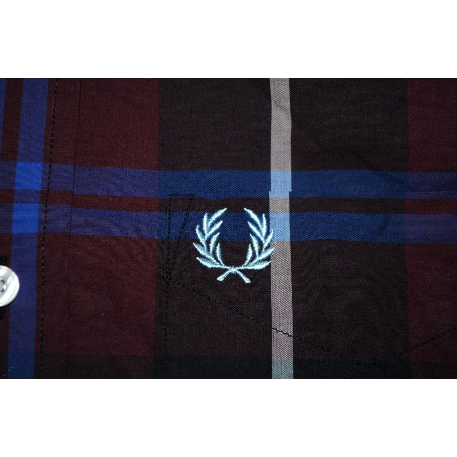 Fred Perry FRED PERRY LARGE CHECK LONG-SLEEVED SHIRT IN BURGUNDY BUTTON DOWN M3265 MENS XS Shirt Mens XS Burgundy Check Long Sleeve Size US XS / EU 42 / 0 - 2 Thumbnail