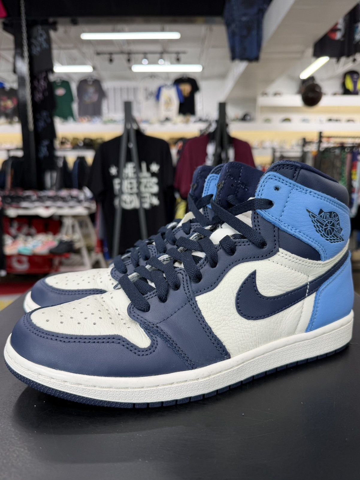 Jordan Brand Air Jordan 1 Obsidian Size 8 (2019) Size US 8 / EU 41 - 1 Thumbnail