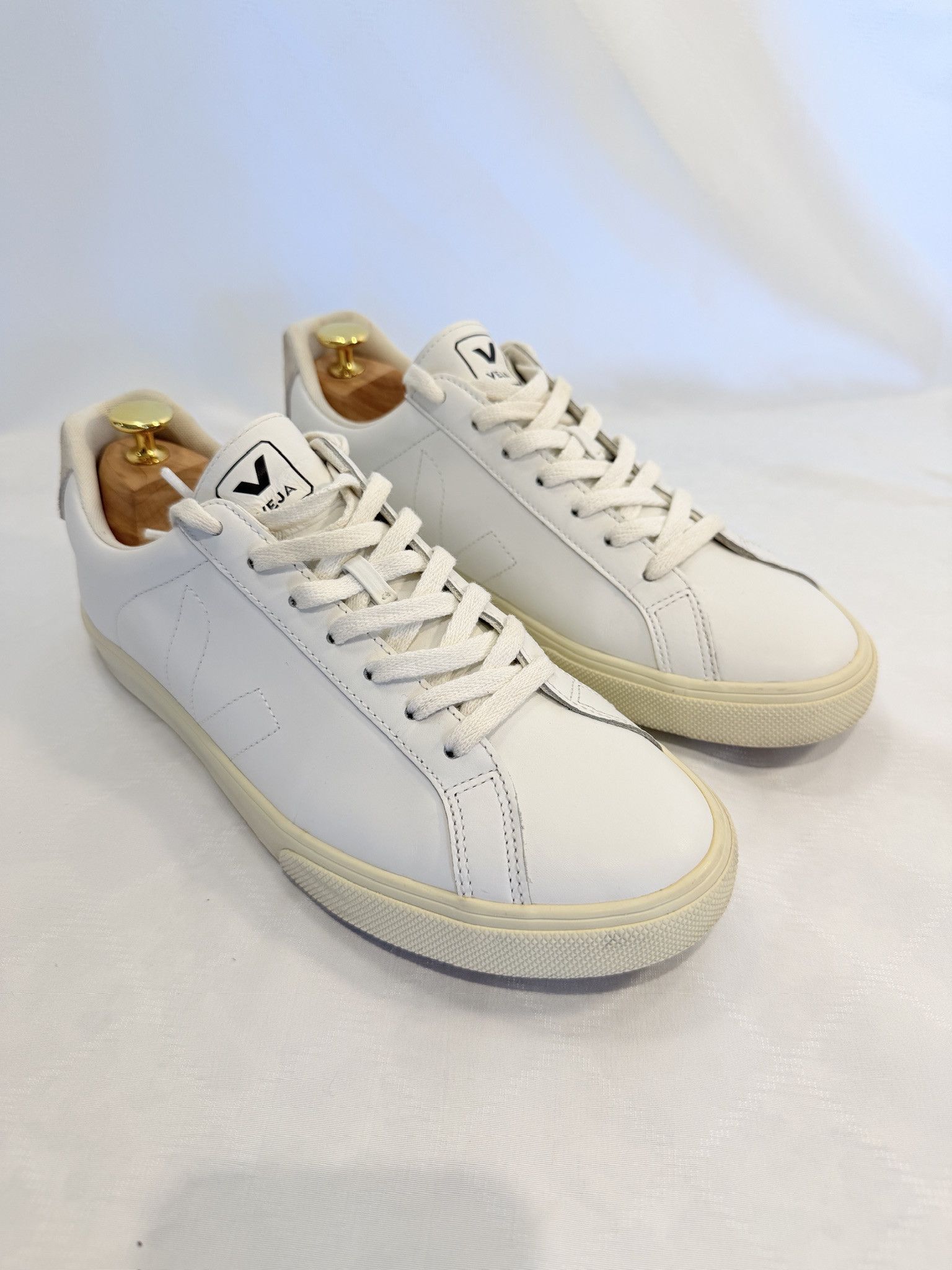 Veja Veja Esplar White Leather Sneakers Size US 8 / EU 41 - 1 Thumbnail