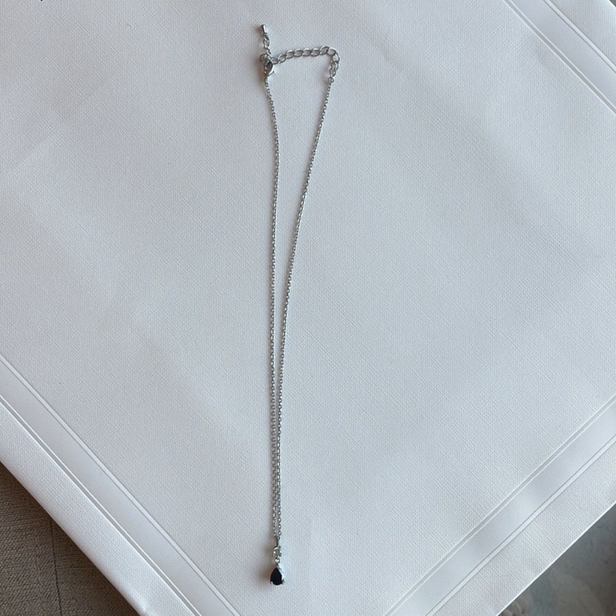 Other Beautiful tear drop necklace Size ONE SIZE - 11 Thumbnail