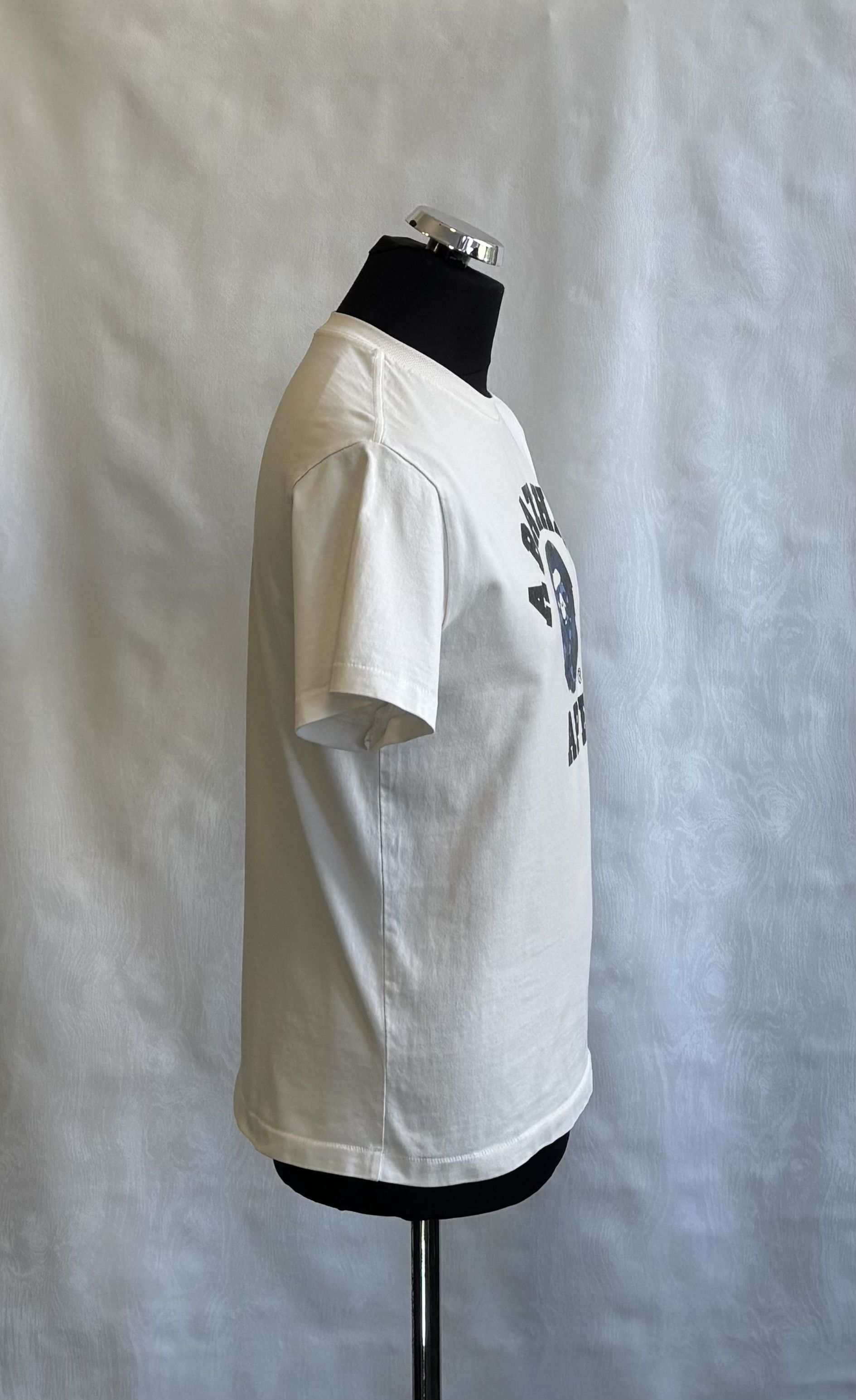 Bape A Bathing Ape Bape T-shirt Size. S Size US S / EU 44-46 / 1 - 4 Thumbnail