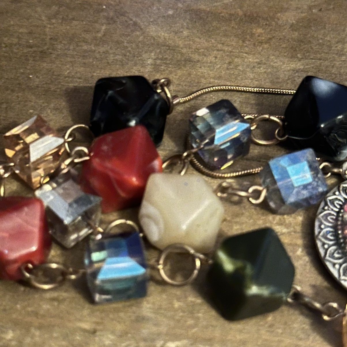 Other Multi color stationed bead and druzy center necklace Size ONE SIZE - 4 Thumbnail