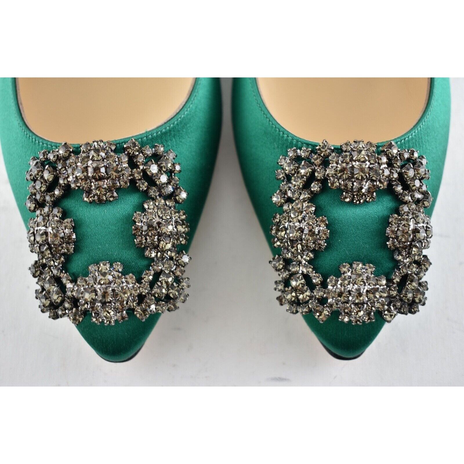 Manolo Blahnik Hangisi Emerald Satin Jewel Buckle Ballerina Ballet Flat 37 Size US 7 / IT 37 - 7 Thumbnail