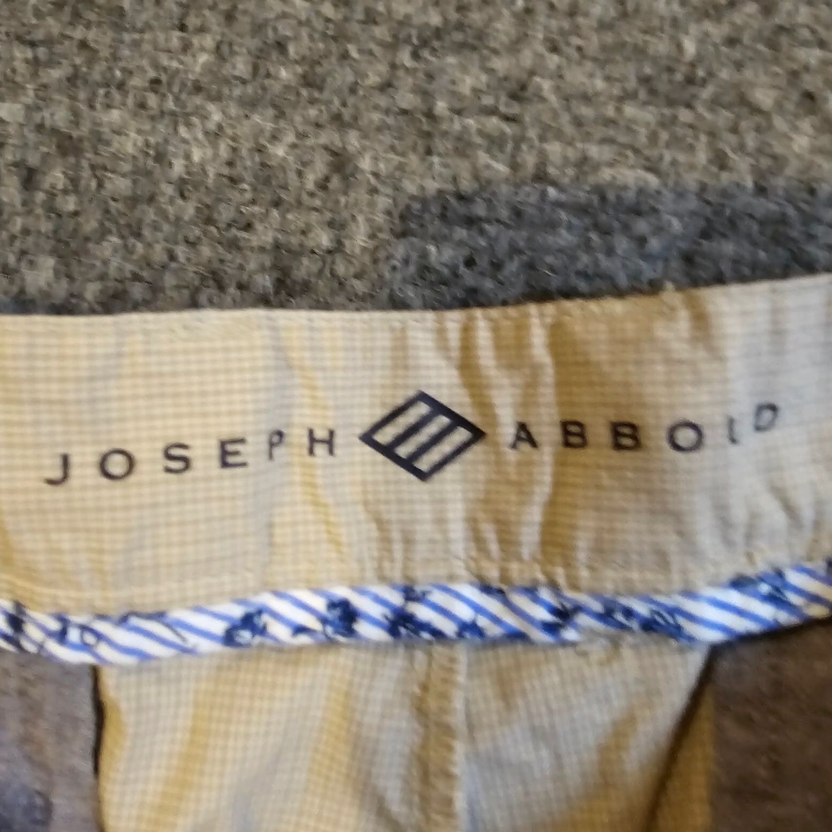Joseph Abboud Joseph Abboud Shorts Mens 36 Beige Plaid Stretch 9 Inch Casual Beach Chino Flat Front Regular Waist 35 in Inseam 9 in Mens Beige Plaid Stretch Size US 36 / EU 52 - 4 Thumbnail