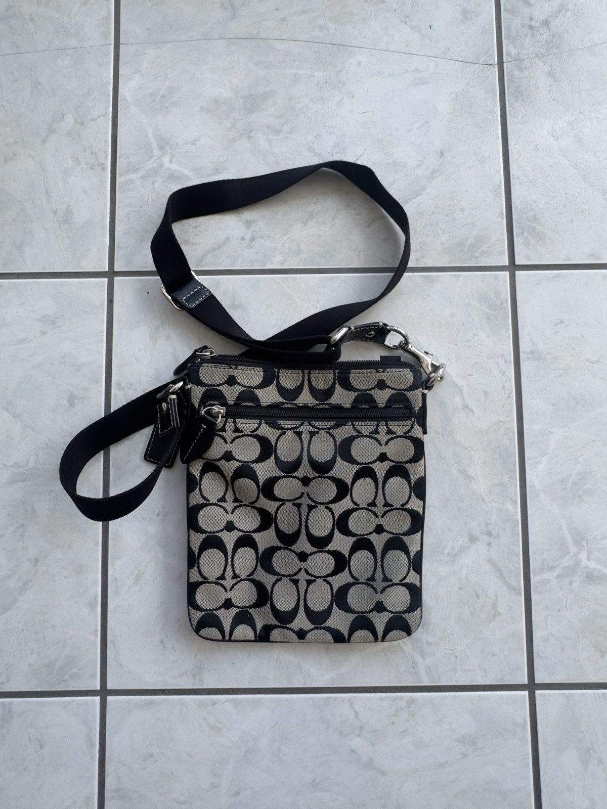 Coach Coach Shoulder Bag Size ONE SIZE - 2 Thumbnail